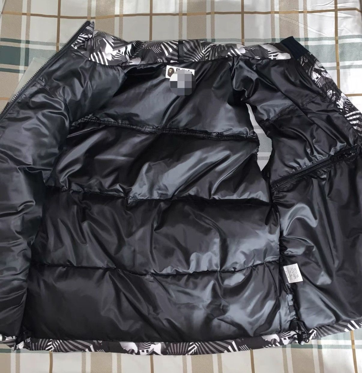 Bape BAPE OG Nigo era vintage lightweight down vest Size US L / EU 52-54 / 3 - 3 Thumbnail