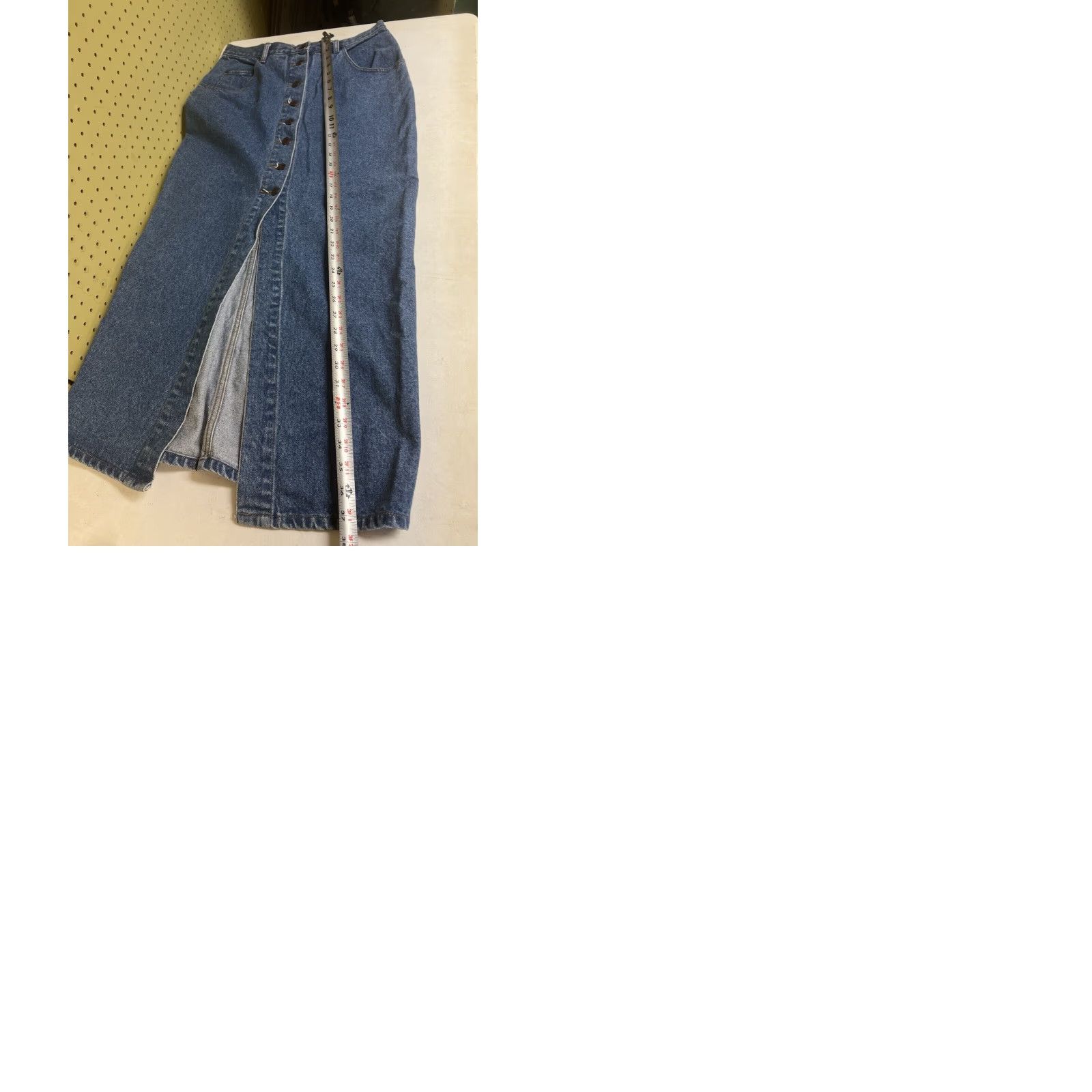 Jordache VINTAGE Jordache Denim Skirt Long - 30” Waist x 36" Long - Cotton, Zip, Button, 100% Cotton - Blue - Stone Wash - 80s 90s - Women - Size 10 Size 32" / US 10 / IT 46 - 9 Thumbnail