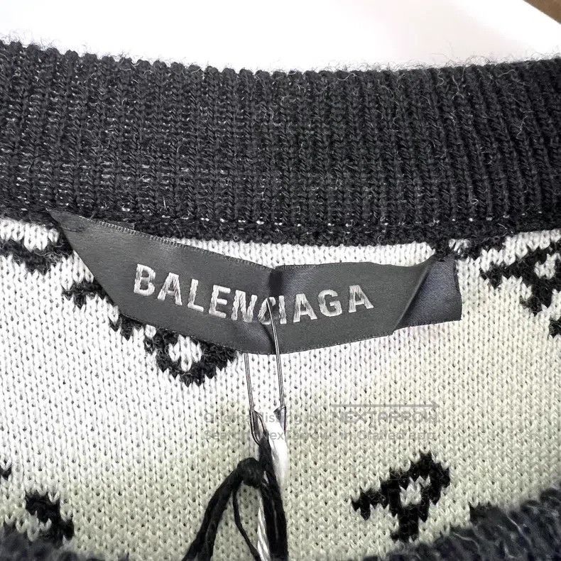 Balenciaga Balenciaga Black LOGO All-Over Printed Knitwear Size US S / EU 44-46 / 1 - 4 Thumbnail