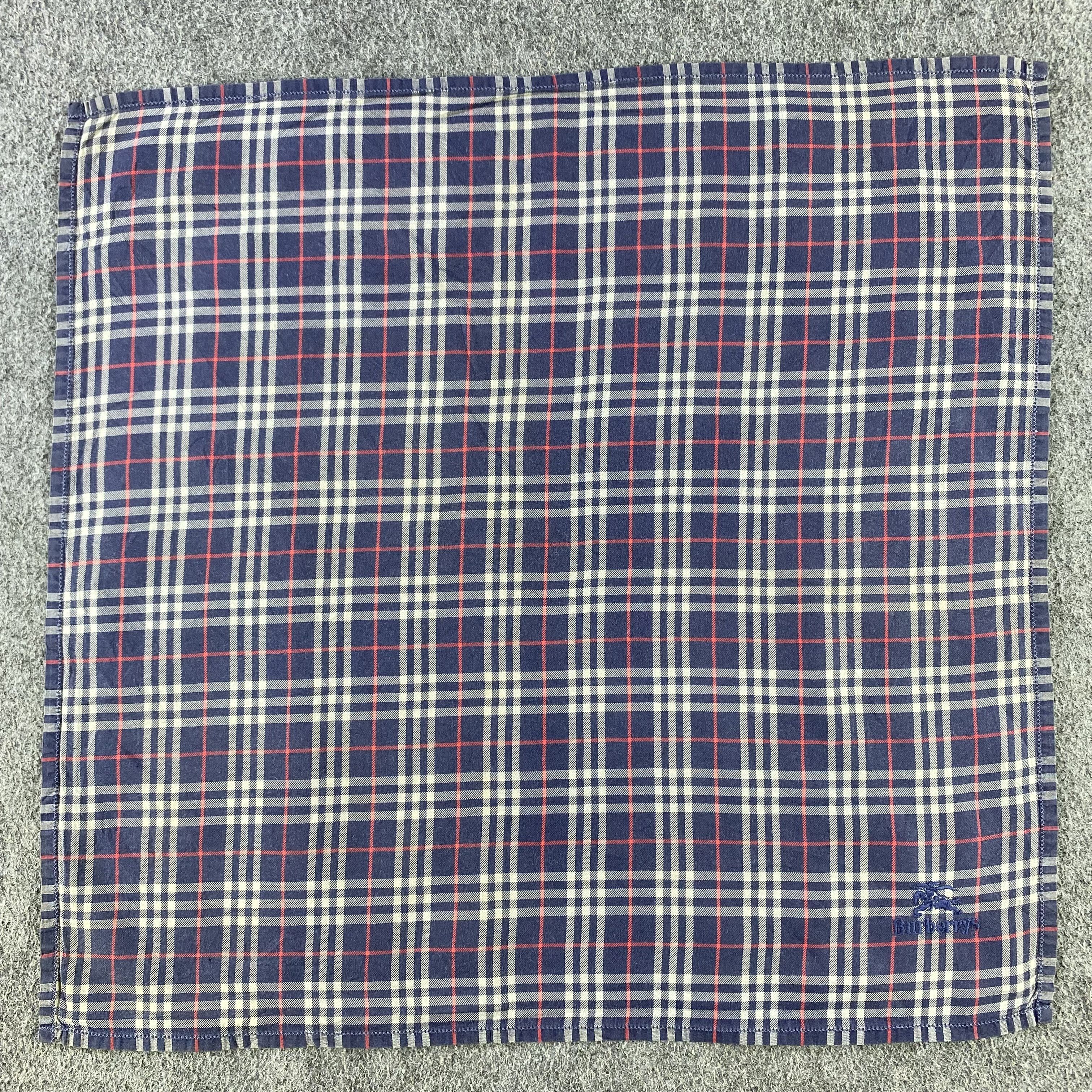 Burberry × Vintage Burberry Handkerchief/Neckerchief/Bandana HC877 Size ONE SIZE - 1 Thumbnail
