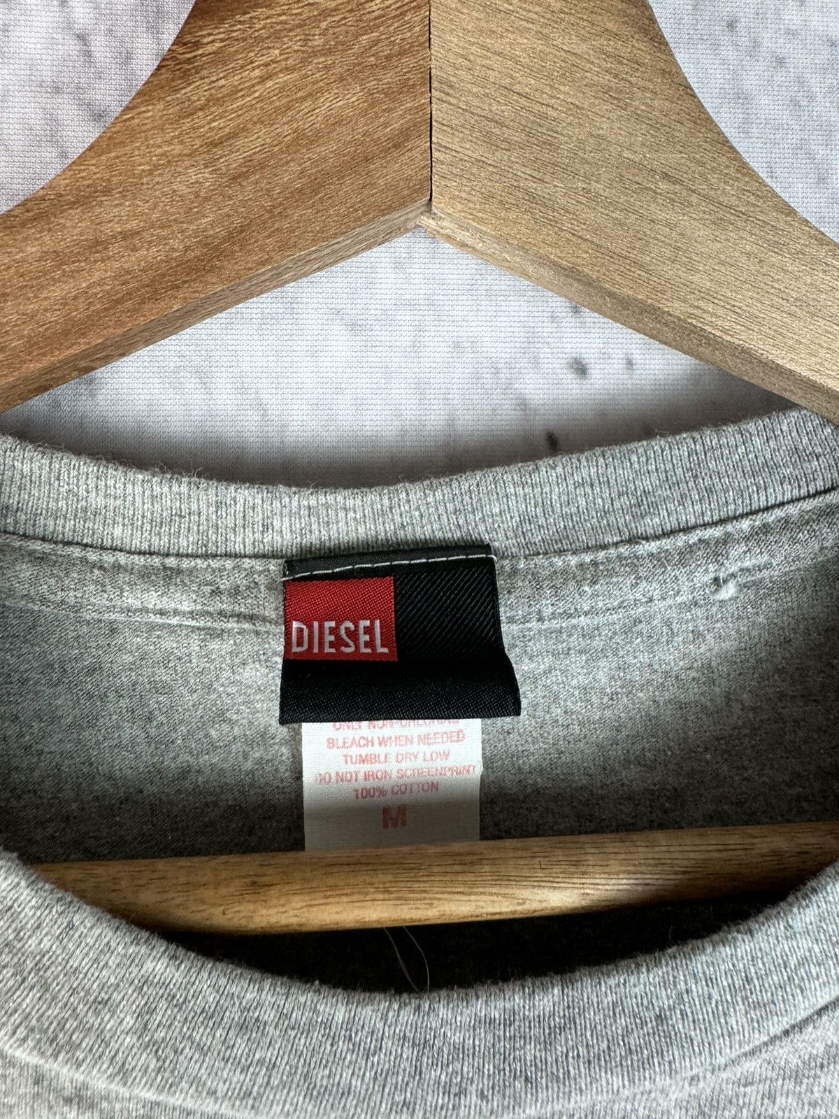 Diesel Diesel Vintage T-Shirt Distressed Logo Y2K Size US S / EU 44-46 / 1 - 3 Thumbnail
