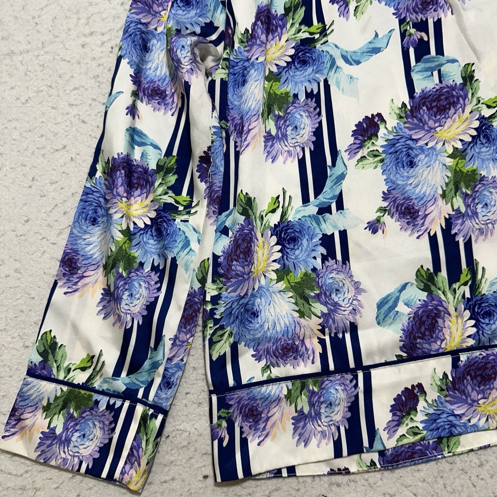 J.Crew J. Crew XS Drapey Button Up Floral Flower Stripe Blouse Top Size XS / US 0-2 / IT 36-38 - 14 Thumbnail