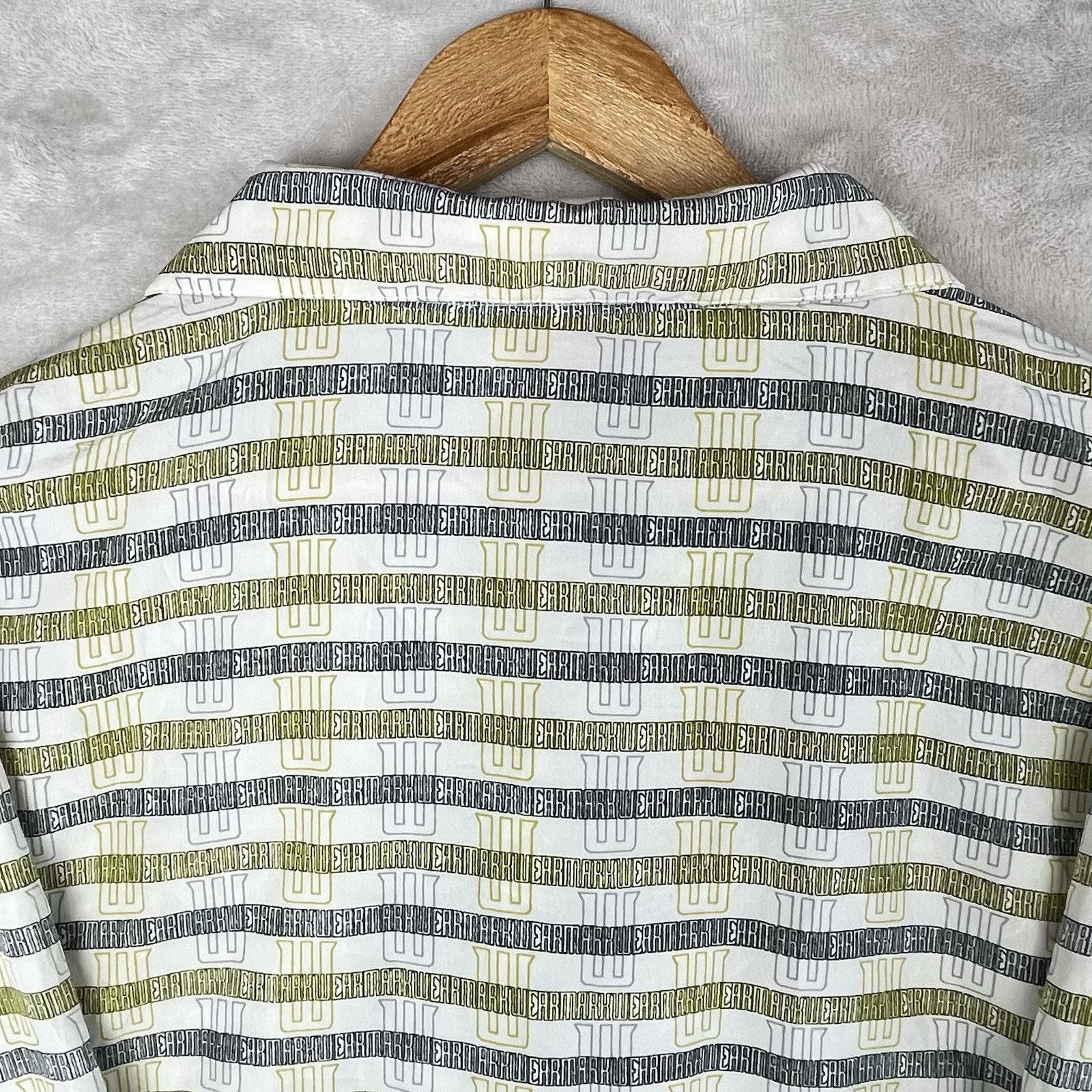 Other Vtg PJ Mark Mens 3XL Button Up All Over Logo Shirt Y2K Baggy Size US XXL / EU 58 / 5 - 11 Thumbnail