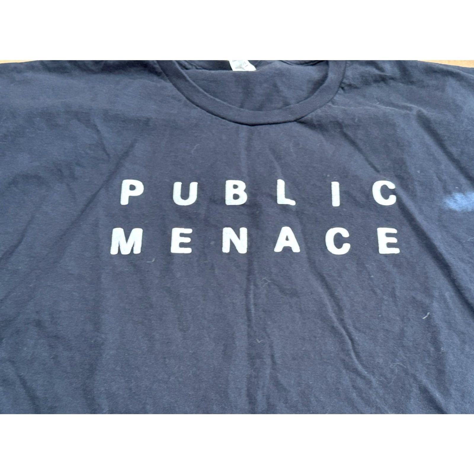Fruit Of The Loom Fruit of the Loom Shirts Men XL Black Crew Neck PUBLIC MENACE T-Shirt Size US XL / EU 56 / 4 - 5 Thumbnail
