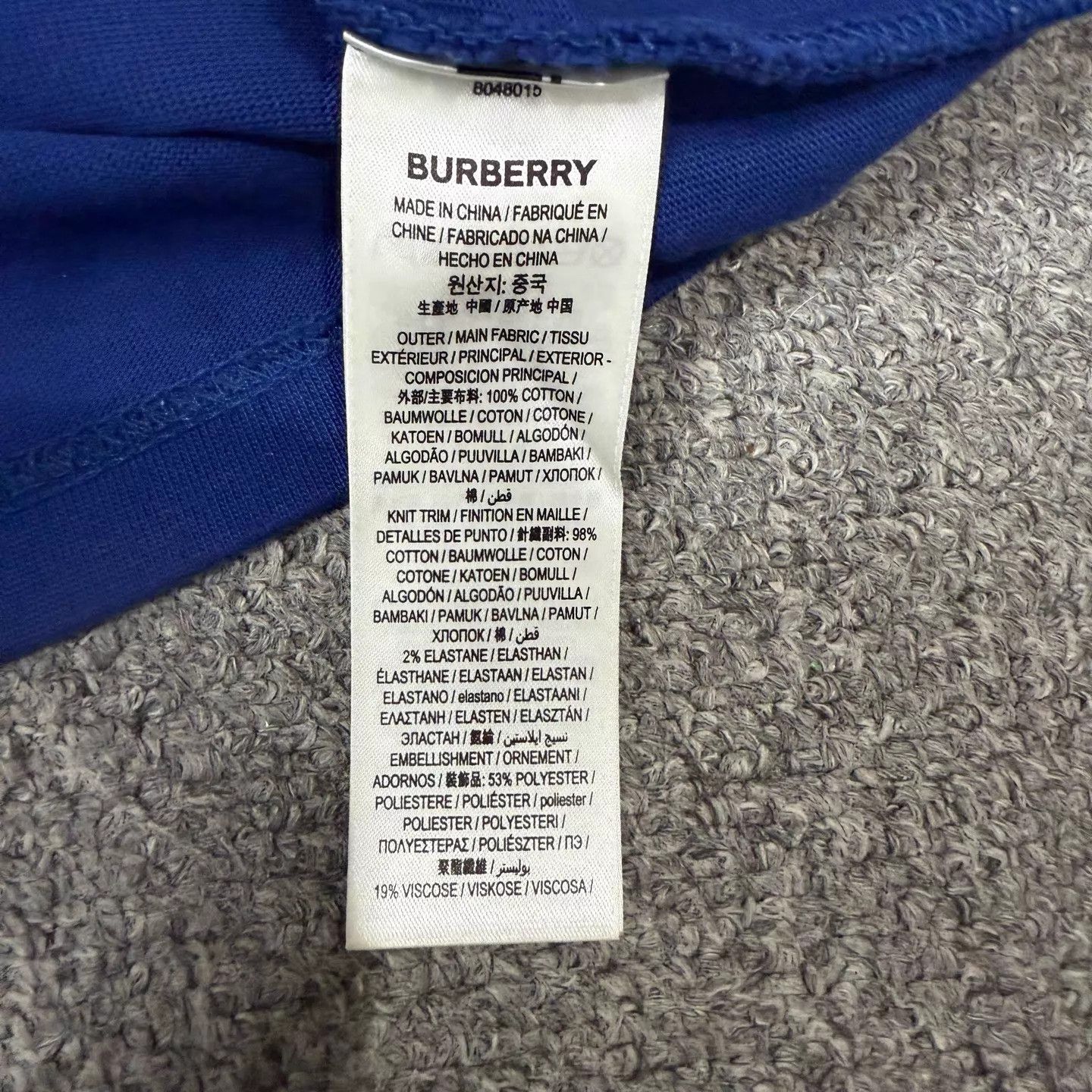 Burberry Burberry Blue Embroidered Flocked Logo SS S 99 New Size US S / EU 44-46 / 1 - 4 Thumbnail