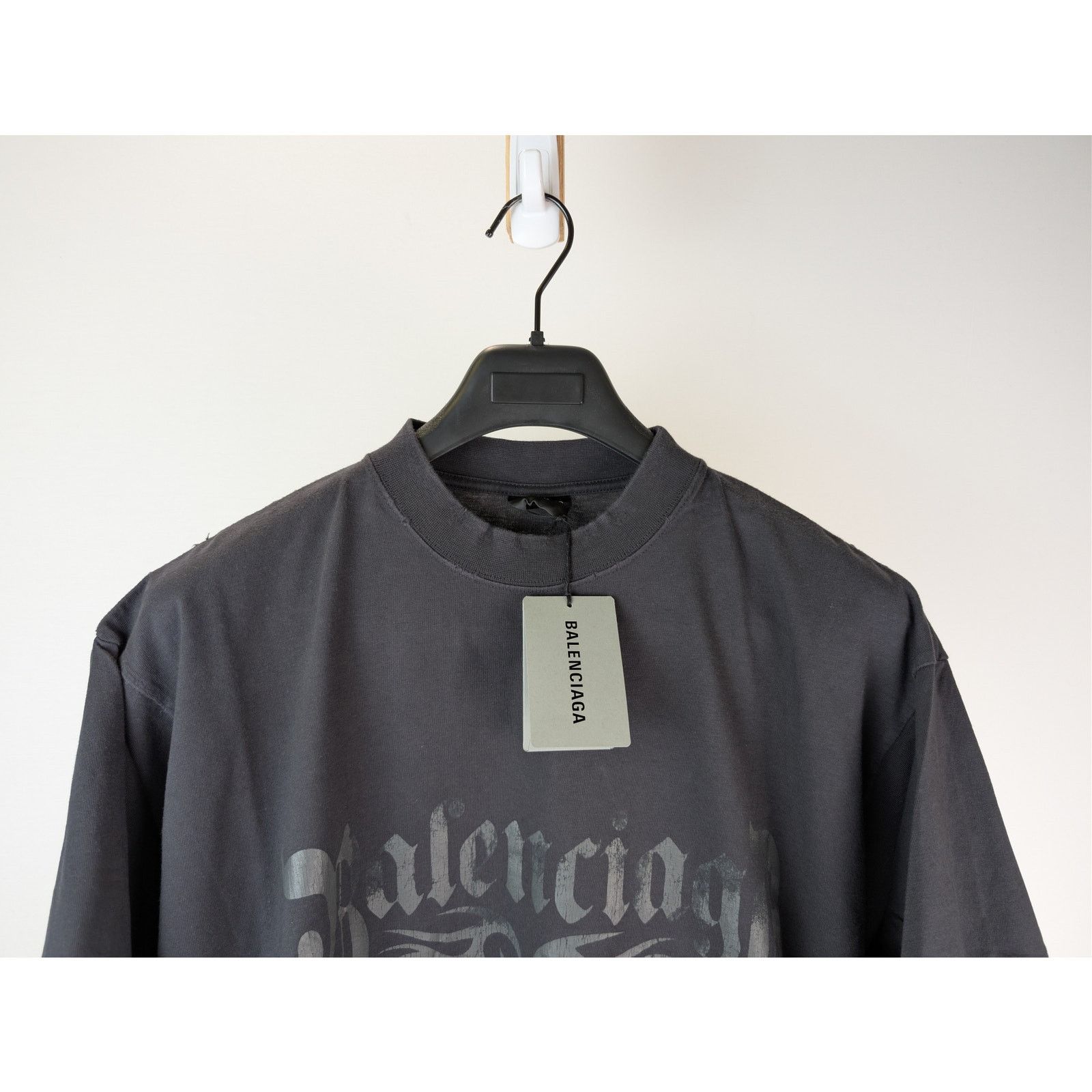 Balenciaga o1rshd1 Medium Fit T-Shirt in Washed Black / Anthracite Size US M / EU 48-50 / 2 - 3 Thumbnail