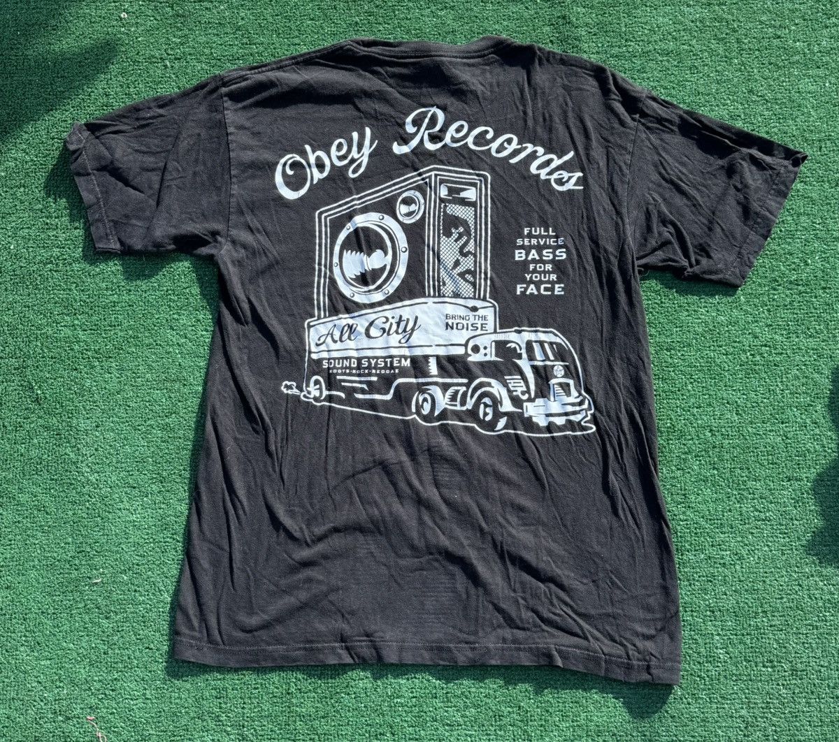 Obey Obey Records T-Shirt Size US L / EU 52-54 / 3 - 4 Thumbnail