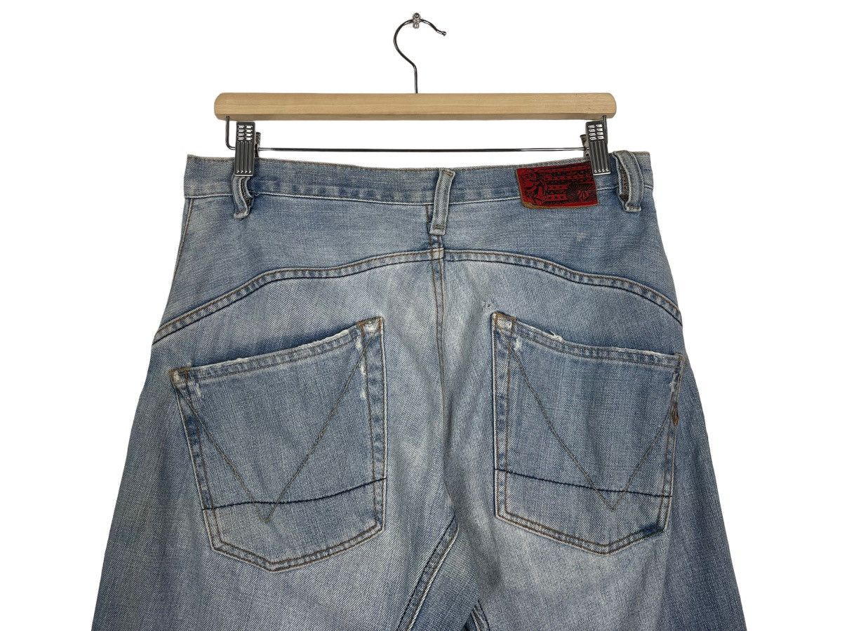Volcom × Von Dutch Volcom Stone Boardwear Fabric Made In Usa Faded Blue Jeans Size US 32 / EU 48 - 13 Thumbnail