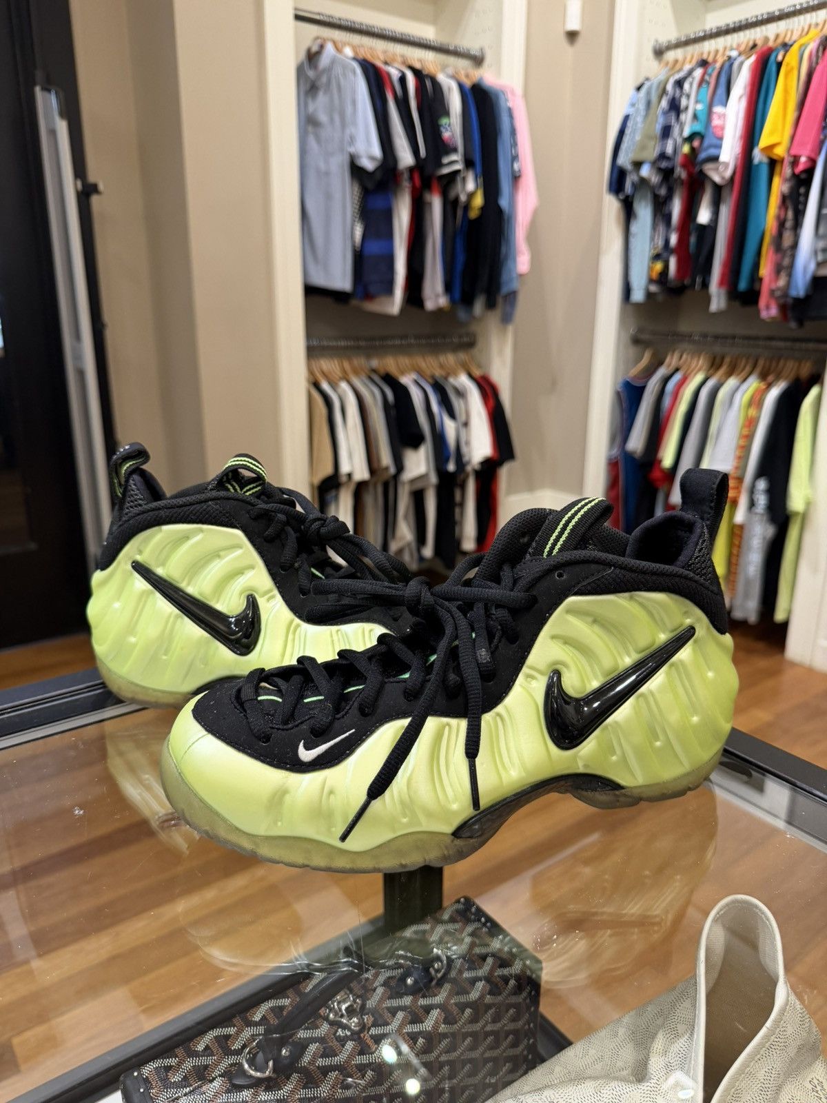 Nike Nike Air Foamposite Pro ‘Electric Green’ (2010) Size US 8 / EU 41 - 1 Thumbnail