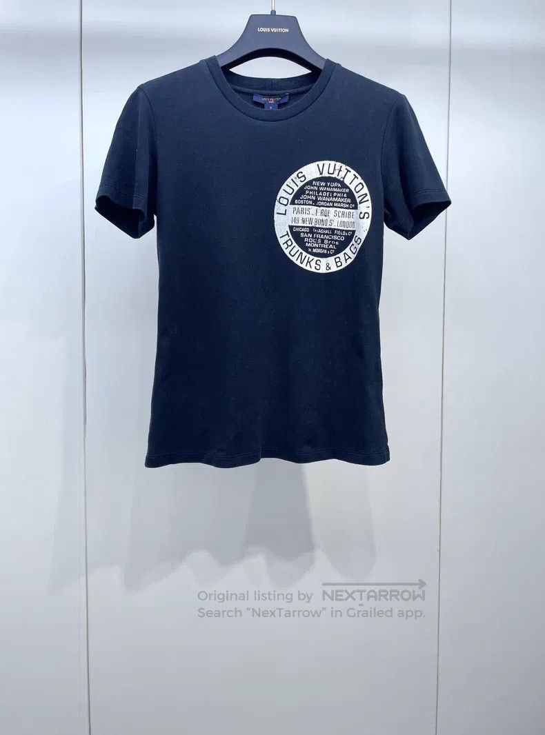 Louis Vuitton Louis Vuitton Black short-sleeved T-shirt Size US S / EU 44-46 / 1 - 1 Thumbnail
