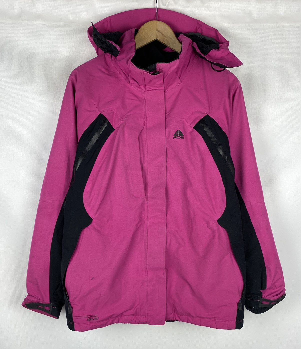 Nike × Nike ACG × Vintage Nike ACG vintage ladies hooded ski jacket size Xl Size XL / US 12-14 / IT 48-50 - 1 Thumbnail