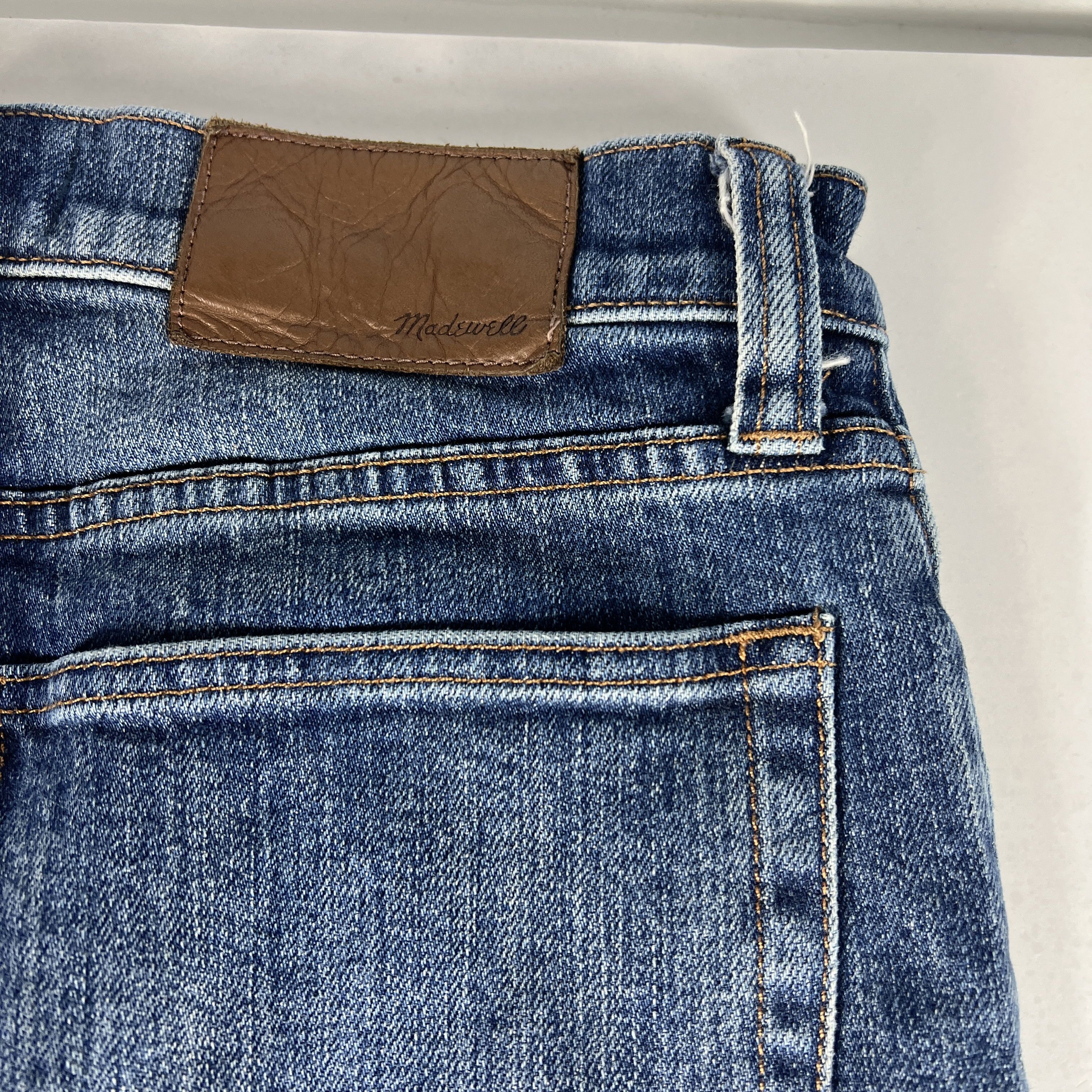 Madewell Madewell Jeans Athletic Slim Blue Faded Stretch Denim Size US 30 / EU 46 - 12 Thumbnail