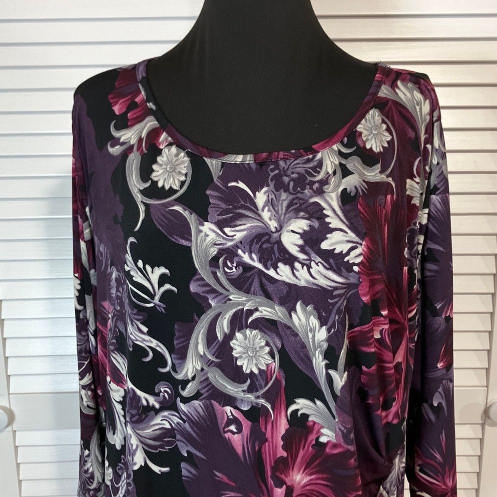Other Dressbarn Purple Floral Curvy Flowy Tunic Blouse 2X Size XXL / US 16-18 / IT 52-54 - 4 Thumbnail