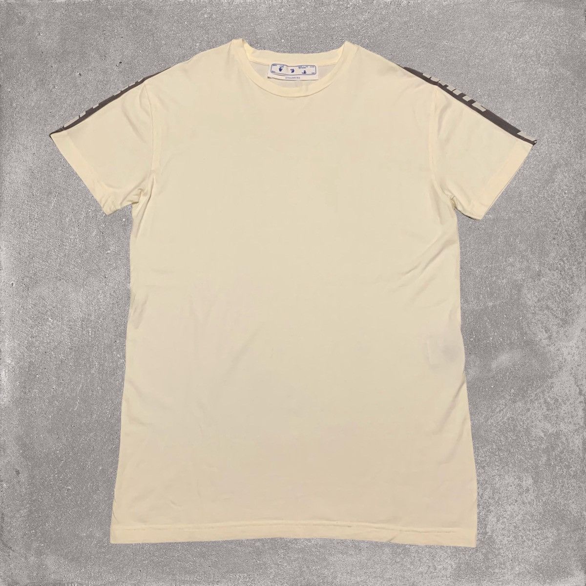 Off-White Off White Large Tape Cream White Tee Virgil Abloh Size US L / EU 52-54 / 3 - 1 Thumbnail