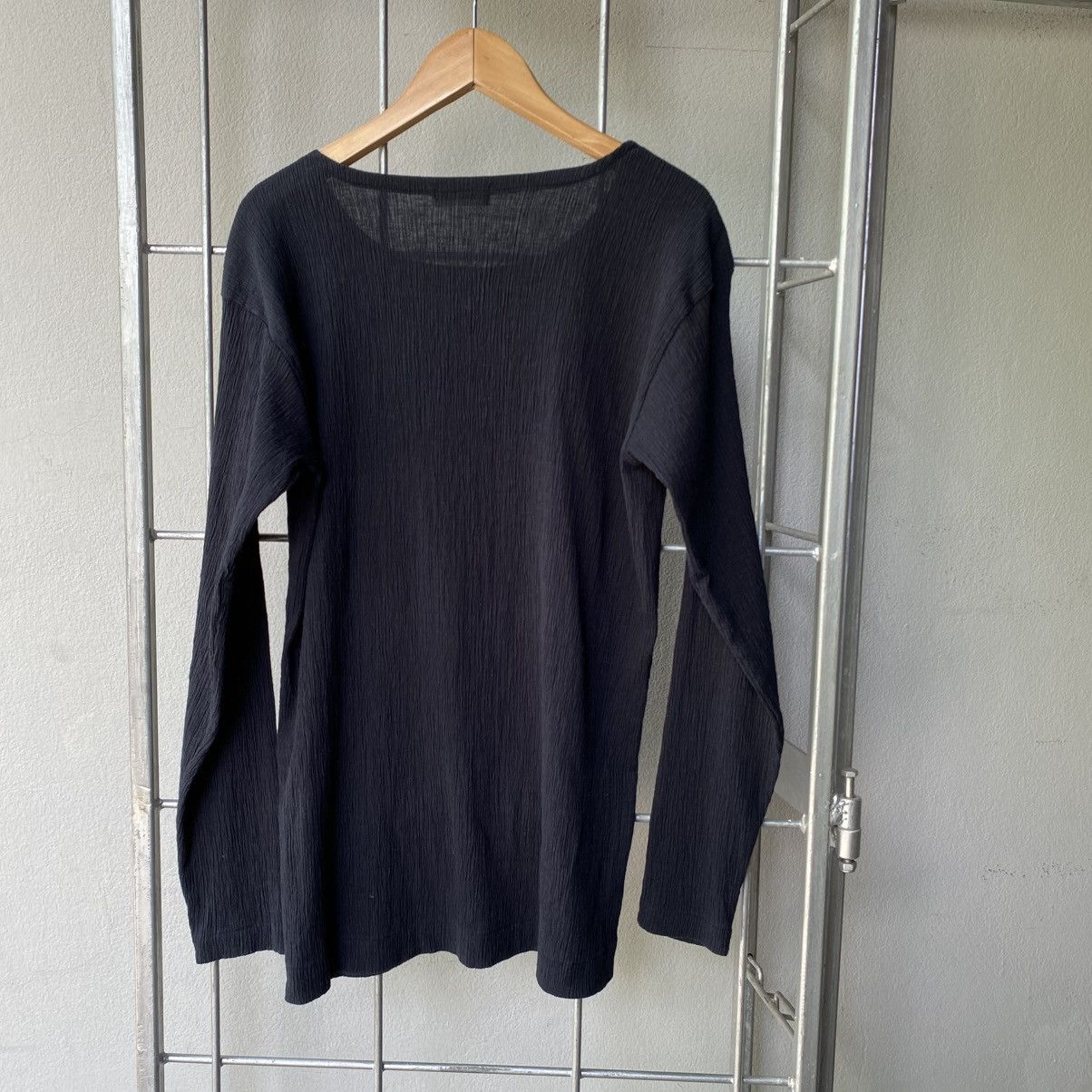Issey Miyake Plantation Black Crinkled Stretch Long Sleeve Top Size M / US 6-8 / IT 42-44 - 10 Thumbnail