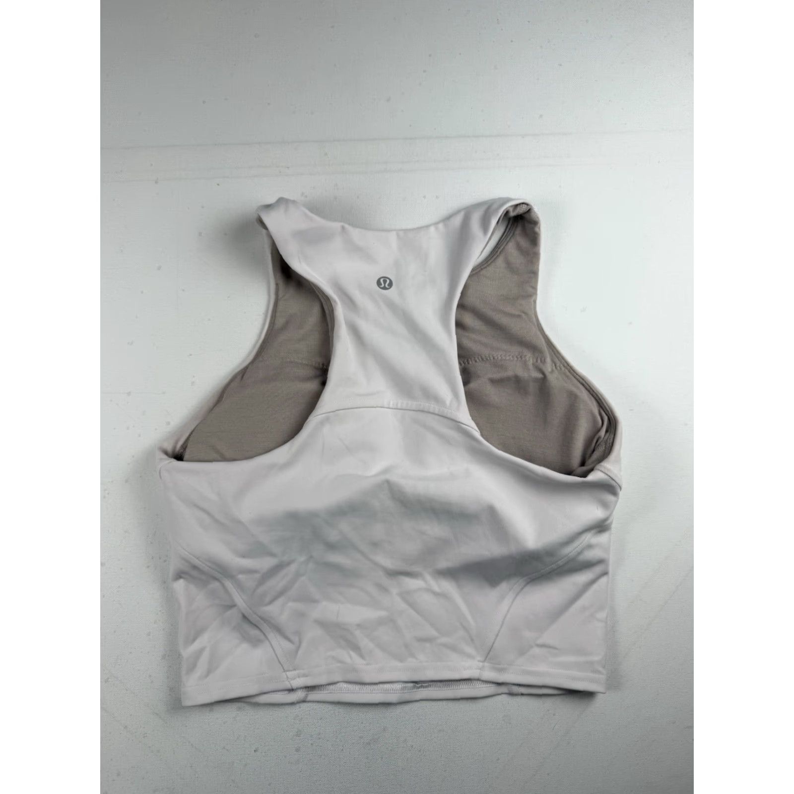 Lululemon Lululemon Tank Top Womens 6 White Invigorate Training Yoga Athleisure Jogging Tank Sleeveless Racerback Size M / US 6-8 / IT 42-44 - 2 Thumbnail