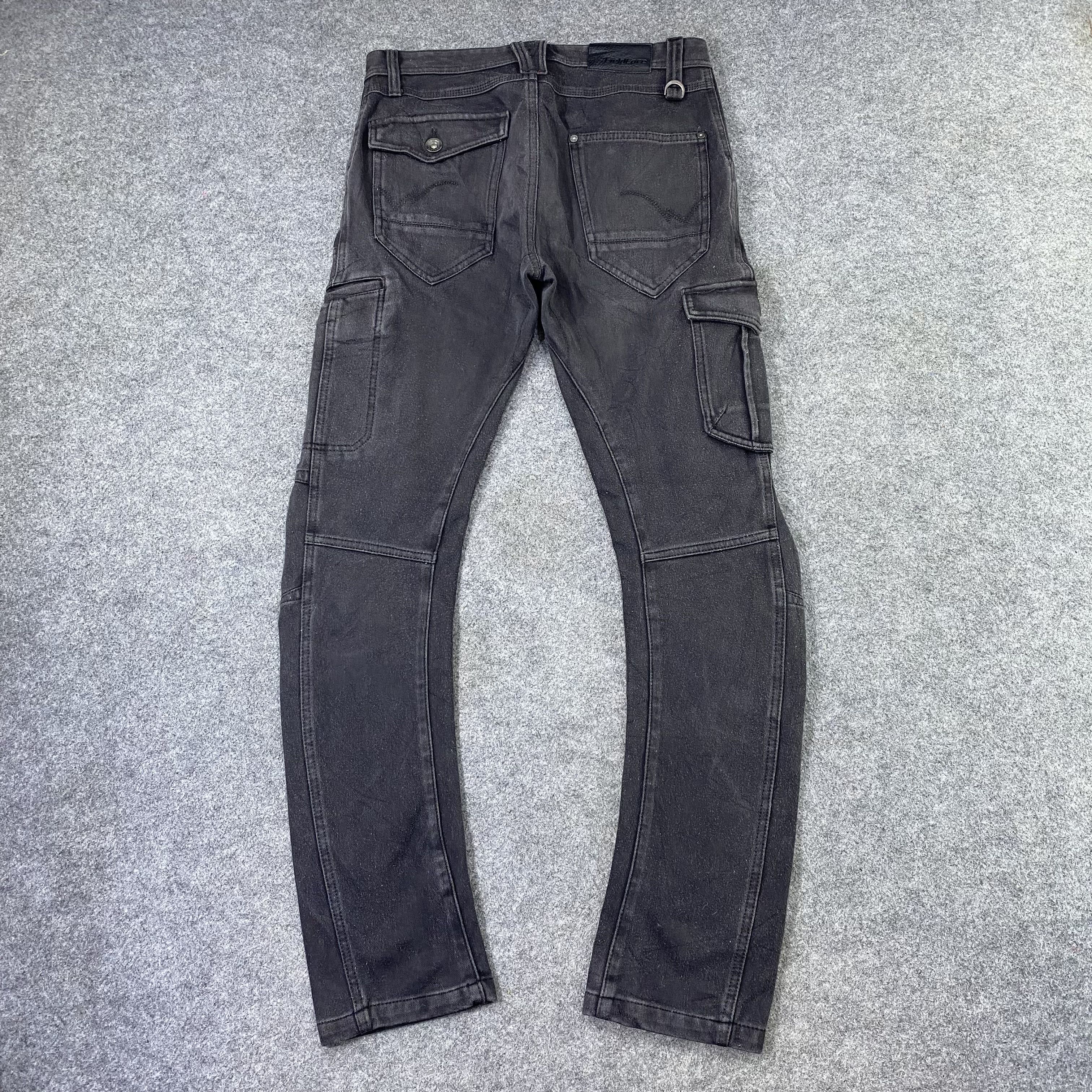 Japanese Brand Fieldcore Fit Style Black Cargo Pants - C035 Size US 33 - 2 Thumbnail