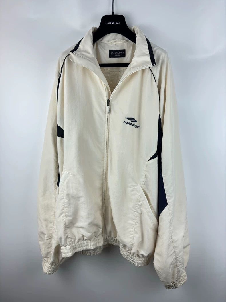 Balenciaga Balenciaga Show Vintage Coach Jacket-2506 Size US S / EU 44-46 / 1 - 1 Thumbnail