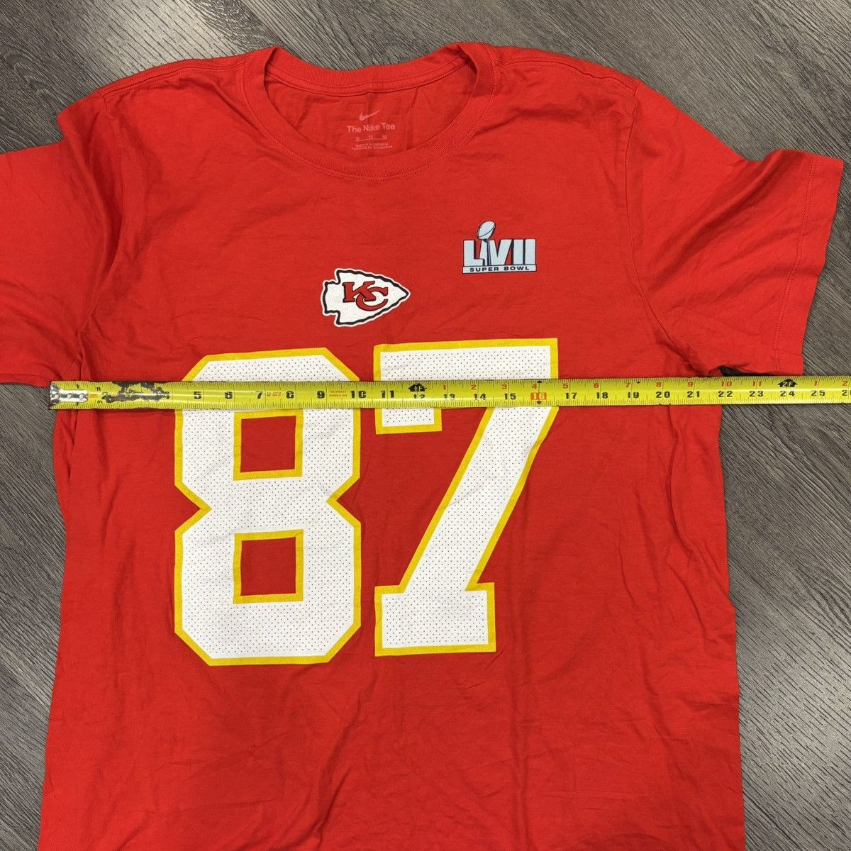 NFL Travis Kelce Chiefs Super Bowl 57 Nike Shirt, Men’s XL Size US XL / EU 56 / 4 - 6 Thumbnail