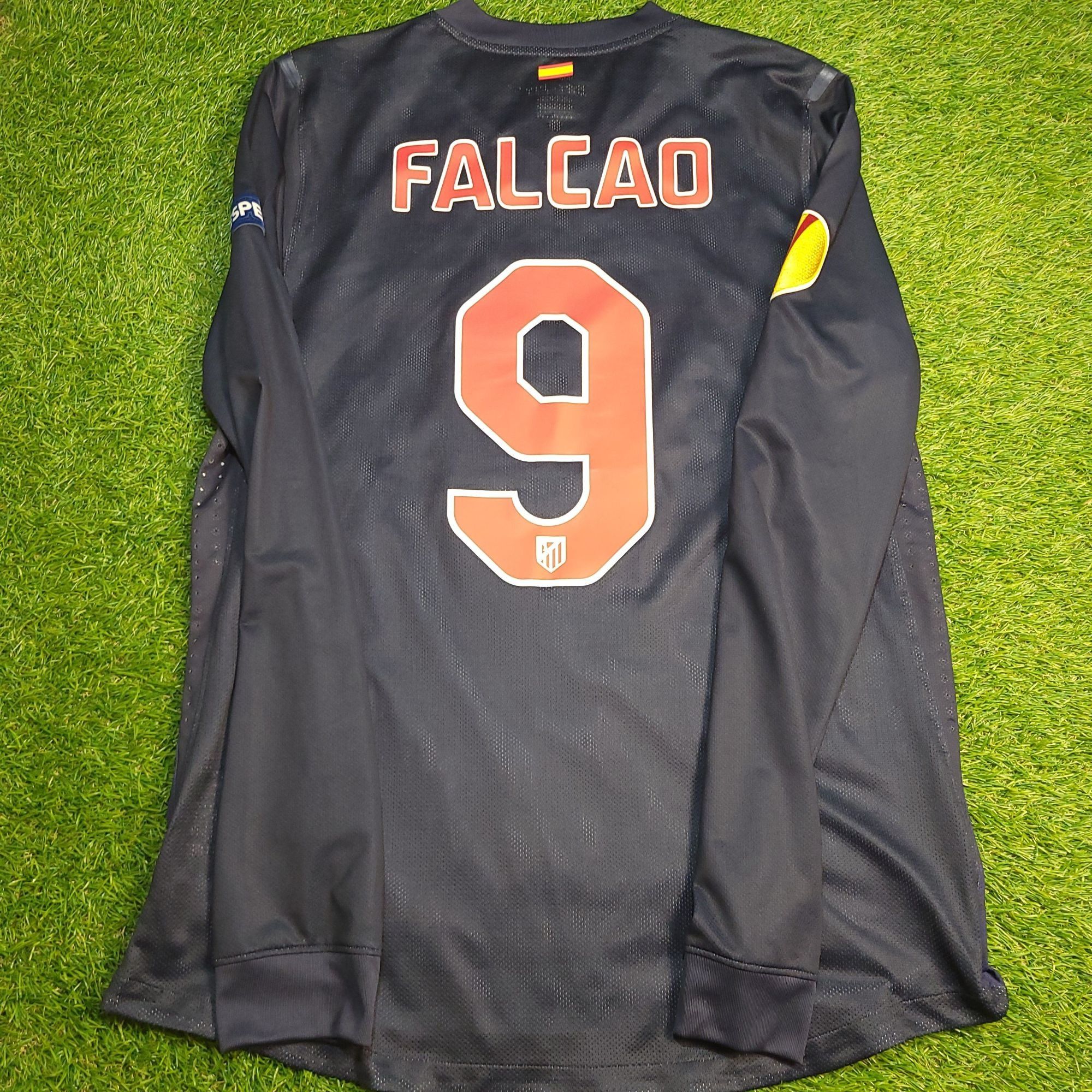 Nike Falcao Atletico Madrid 2011 2012 MATCH ISSUED Soccer Jersey Size US L / EU 52-54 / 3 - 1 Thumbnail