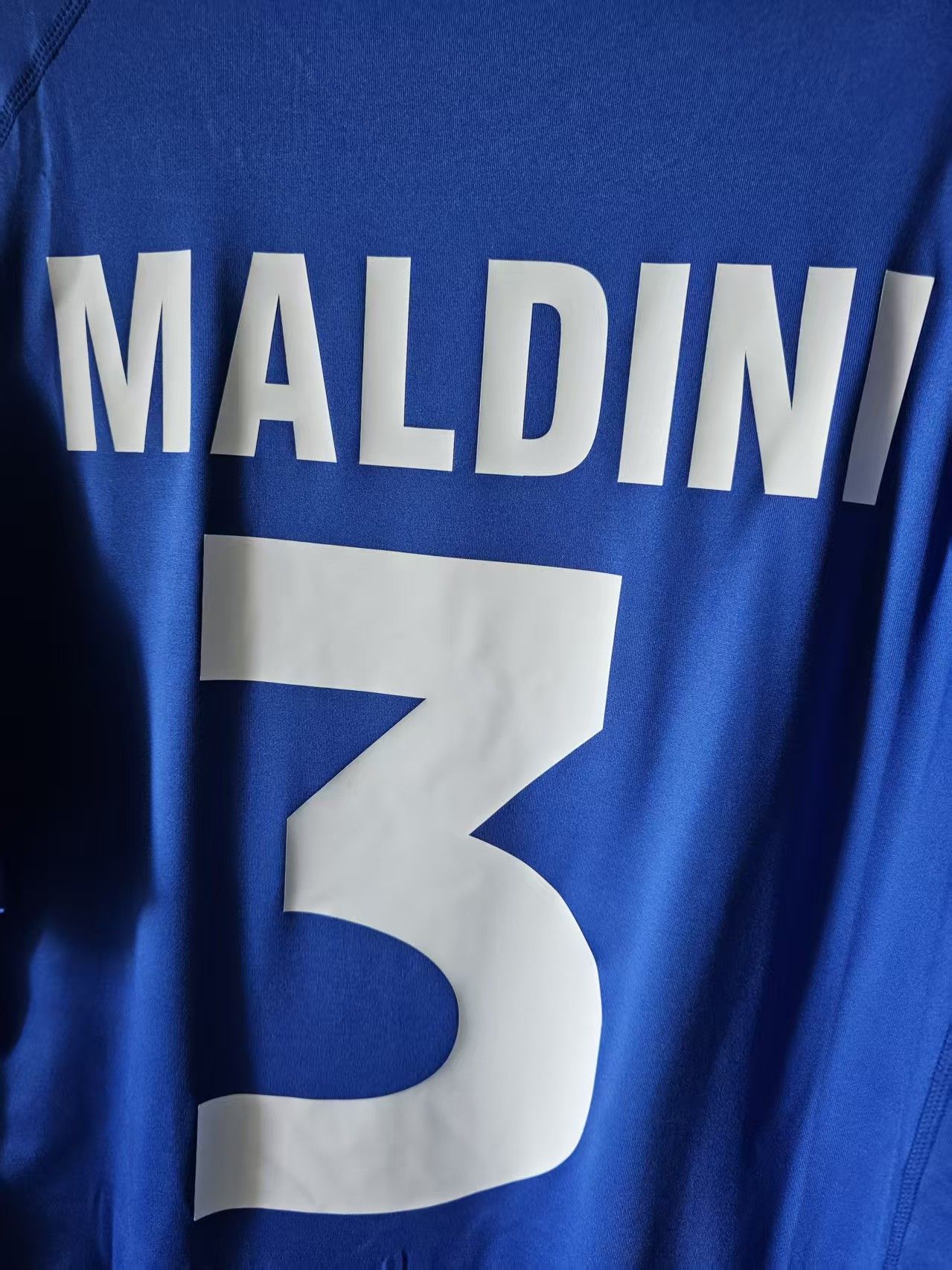 Other 2000 Italy #3 Paolo Maldini Jersey Size US S / EU 44-46 / 1 - 3 Thumbnail