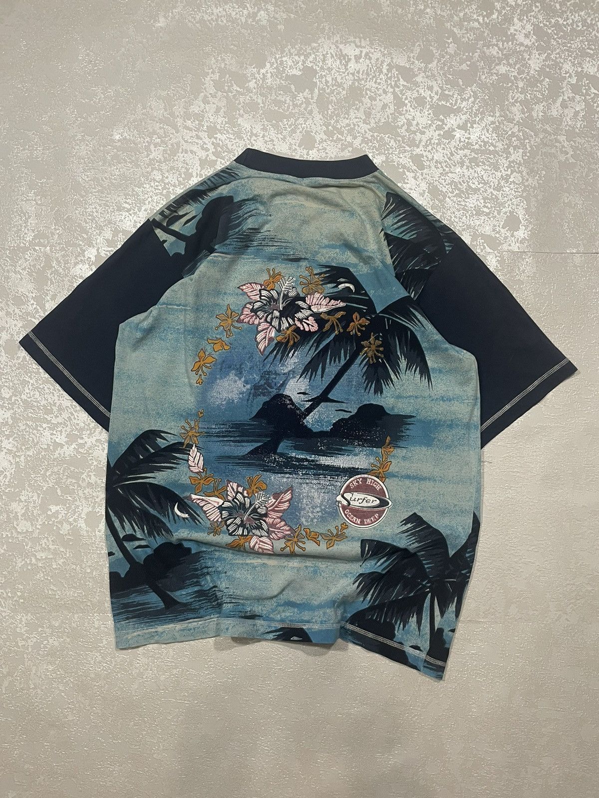 Ocean Pacific Vintage 90s Pacific Surf Sky High All Overprint Miami T shir Size US XL / EU 56 / 4 - 1 Thumbnail