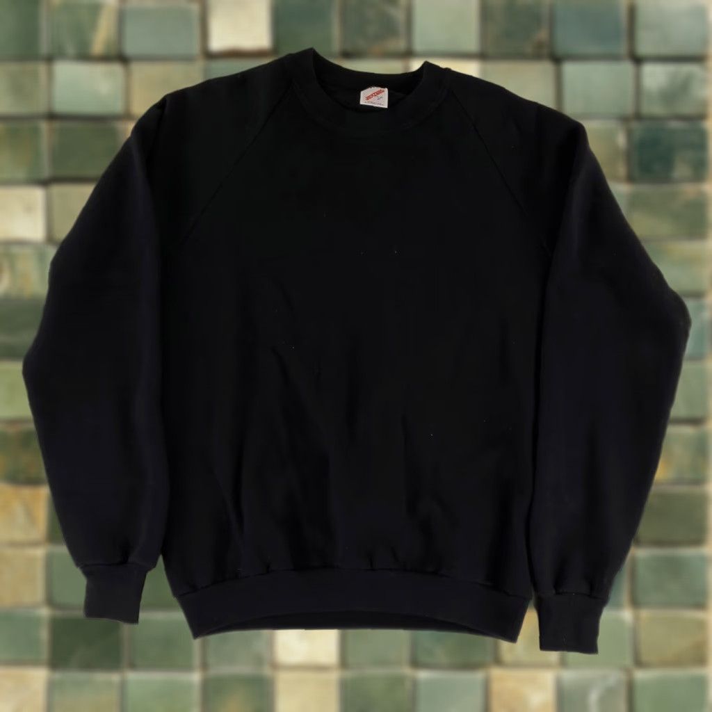 Jerzees **VTG JERZEES 90s Mens Long Sleeve Black Sweatshirt** User: VTG JERZEES 90s Mens Long Sleeve Black Sweatshirt Size US L / EU 52-54 / 3 - 1 Thumbnail