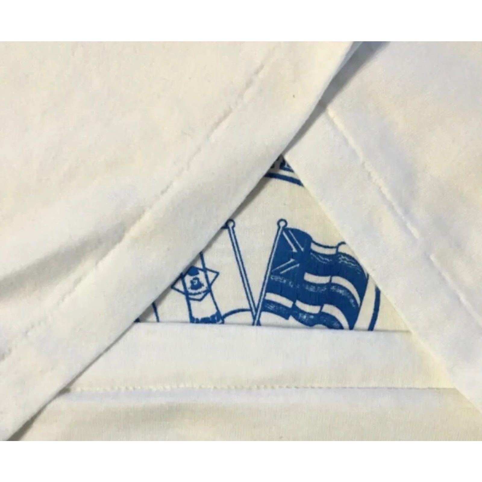 Vintage VINTAGE US Navy Drill Team Shirt M Military Punk Biker 80s 90s White T-Shirt Mens USA Single Stitch Striped Logo Size US M / EU 48-50 / 2 - 5 Thumbnail