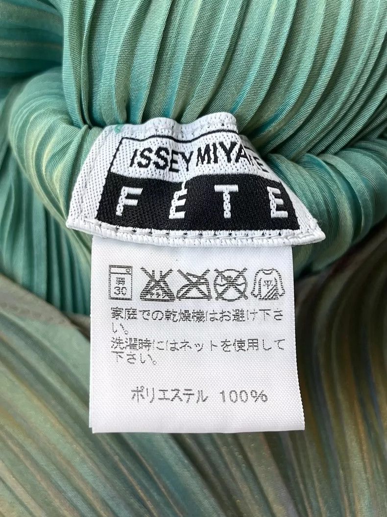 Issey Miyake Issey Miyake size:3 Light green luxury heavy industry dres Size XS / US 0-2 / IT 36-38 - 8 Thumbnail