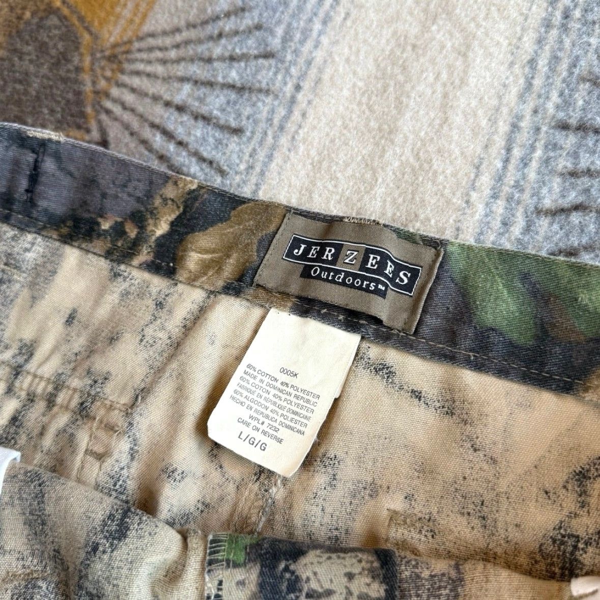 Jerzees VINTAGE Jerzees Cargo Pants Camouflage 90s Brown Regular Men Large 36x32 Inseam 32 Army Camouflage Cargo Pants Size US 33 - 3 Thumbnail