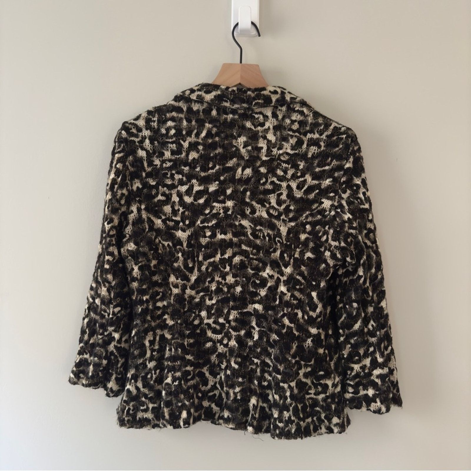 Alberto Makali Vintage leopard Print Button-Up knit blazer L