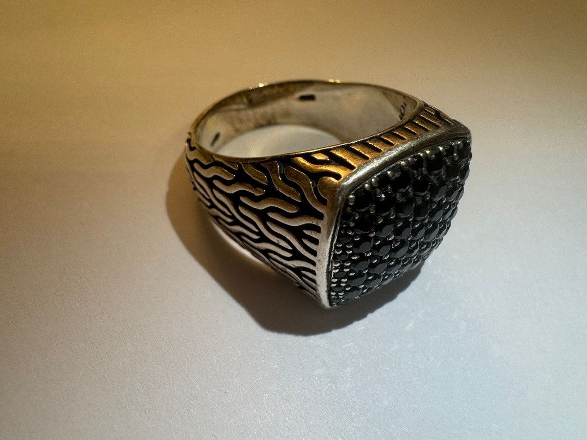 John Hardy John Hardy chain signet ring with black sapphire Size ONE SIZE - 7 Thumbnail