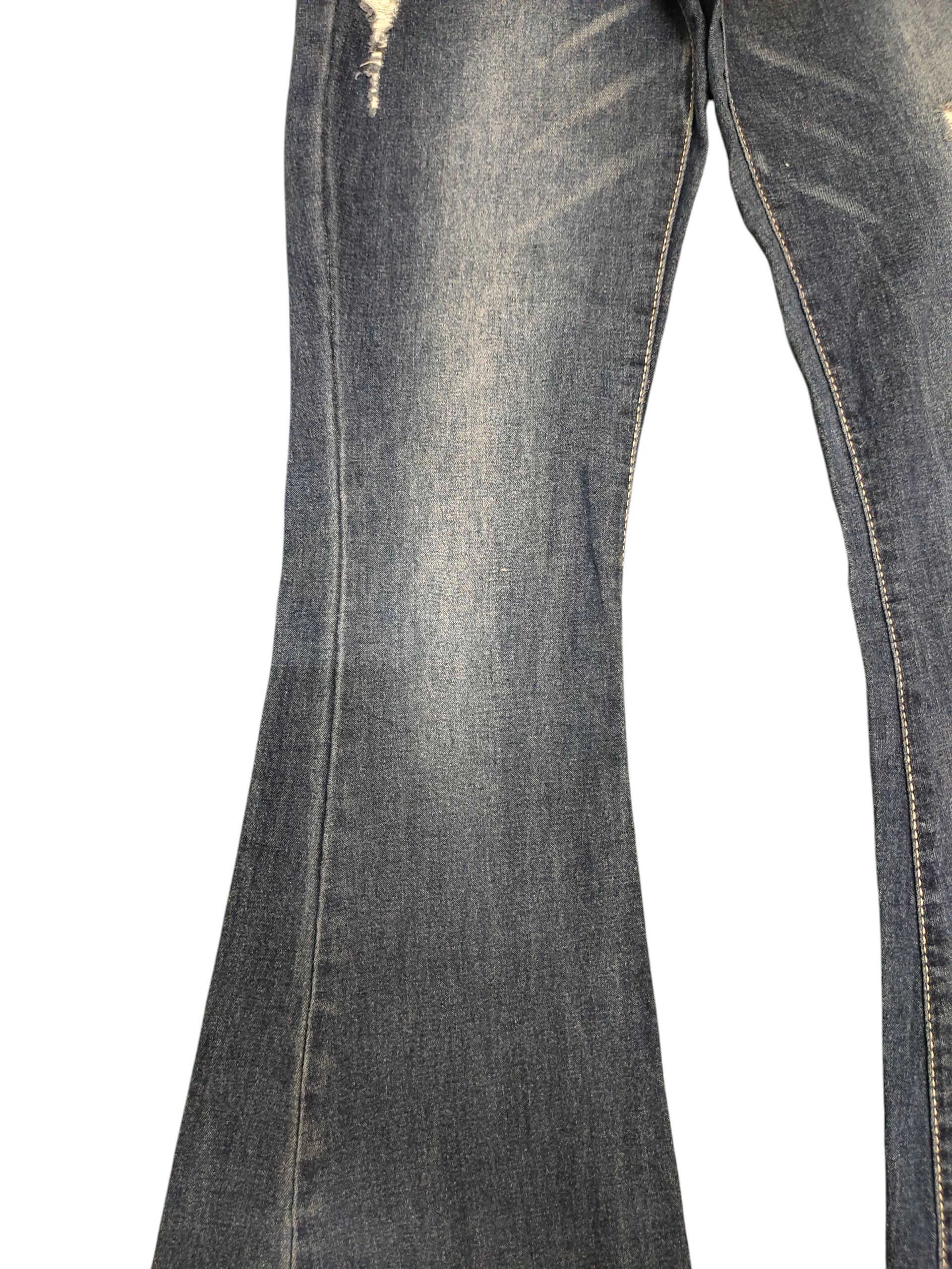 If Six Was Nine Flare Jeans Gorge Distress Denim Bootcut Low Rise Size US 26 / EU 42 - 7 Thumbnail