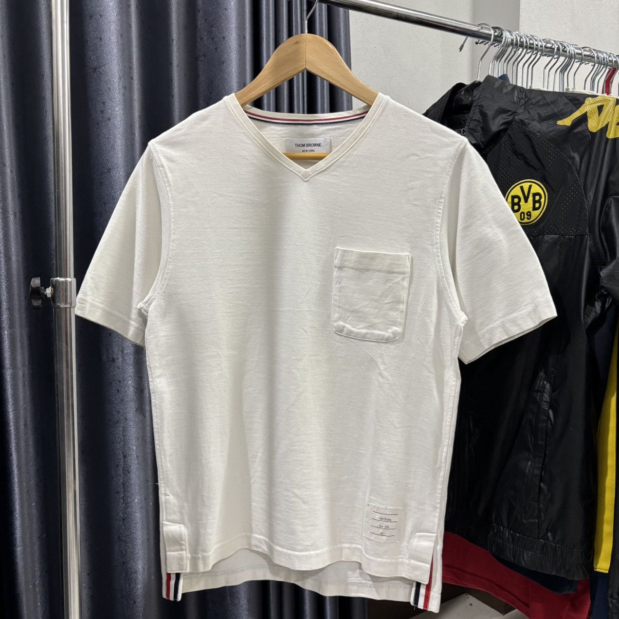 Thom Browne THOM BROWNE V Neck Pocket Tee Size US S / EU 44-46 / 1 - 1 Thumbnail