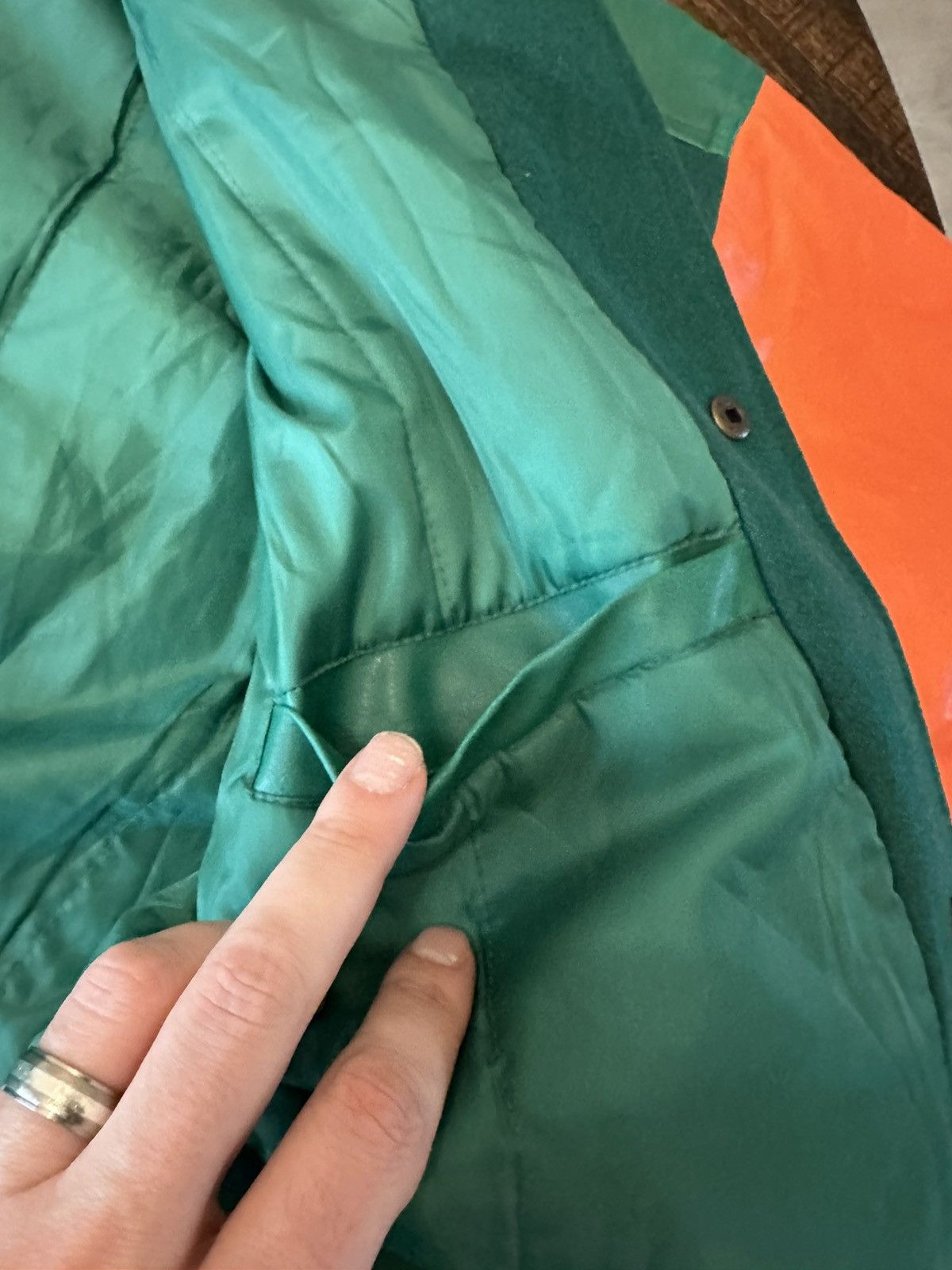 Steve And Barrys Vintage Steve & Barrys Miami Hurricanes Varsity Jacket-XXL Size US XXL / EU 58 / 5 - 15 Thumbnail