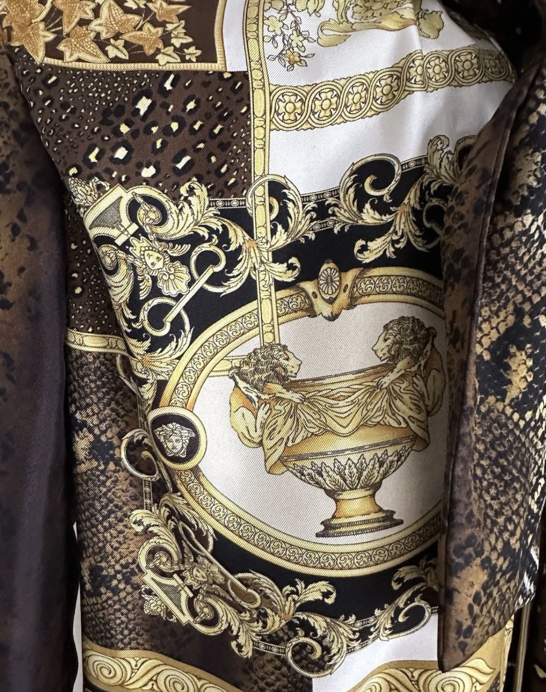 Versace Versace Iconic Baroque Ascot Blouse Silk Size IT38! Size XS / US 0-2 / IT 36-38 - 5 Thumbnail
