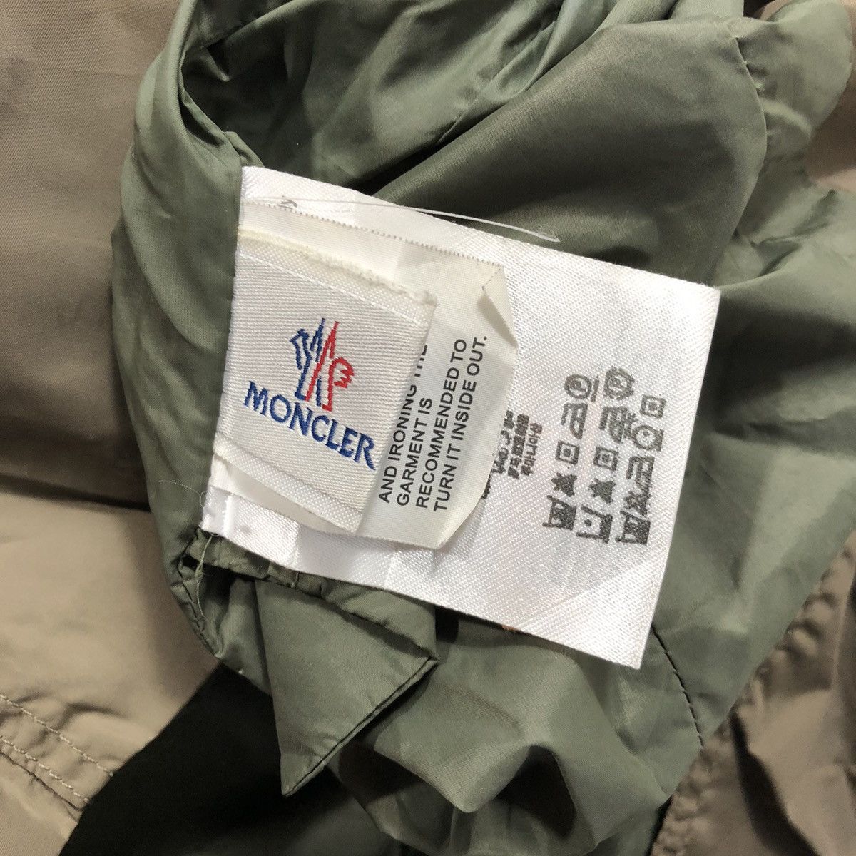 Moncler Moncler jacket Size S / US 4 / IT 40 - 4 Thumbnail