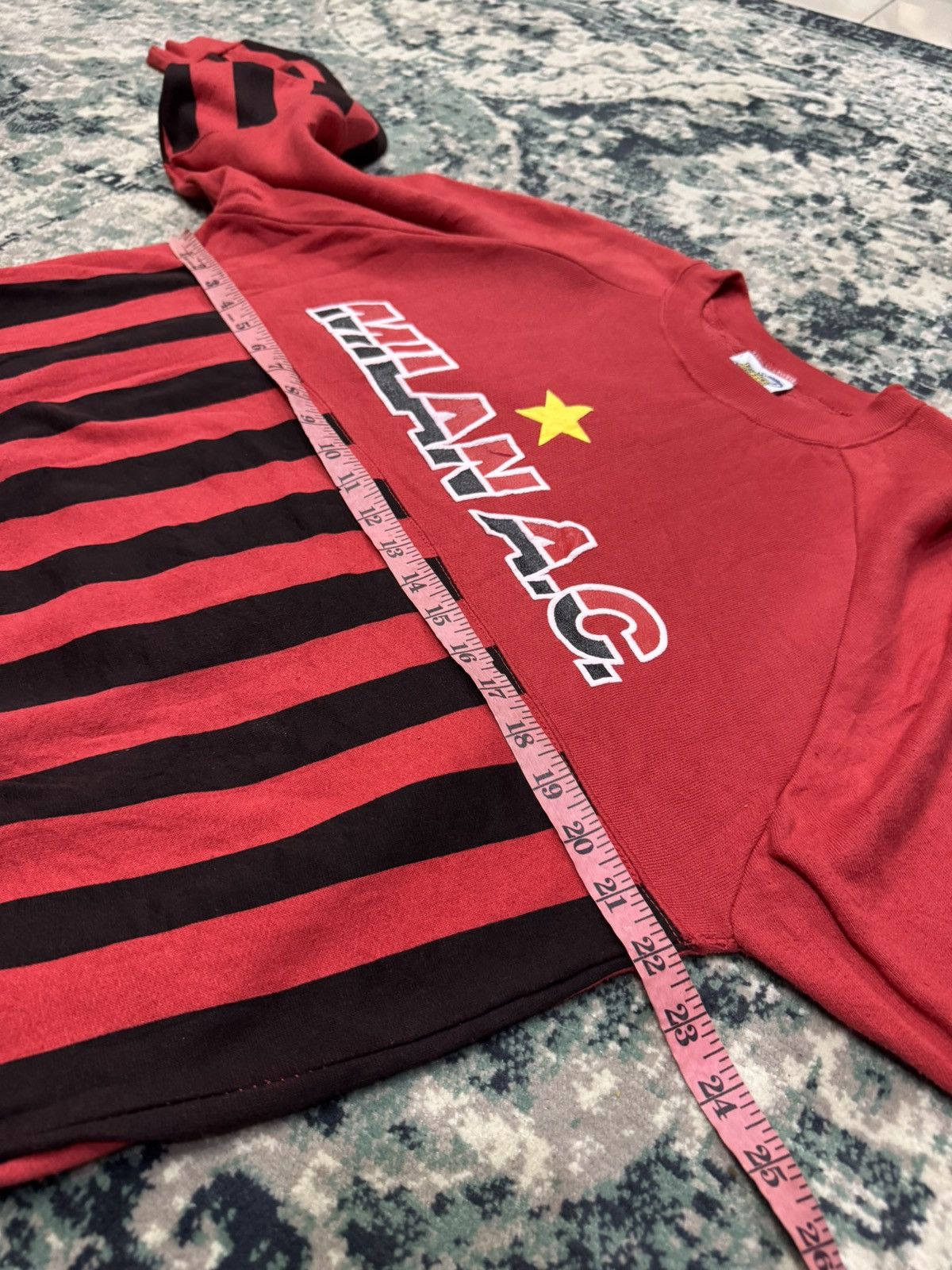 Vintage 1990s AC MILAN LE FELPE DEI GRANDI CREWNECK PULLOVER Size US M / EU 48-50 / 2 - 6 Thumbnail