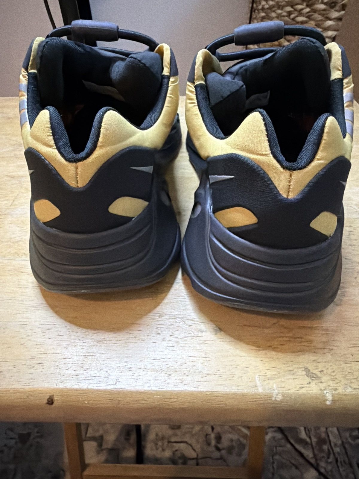 Yeezy Yeezy 700 Size US 5.5 / EU 38 - 5 Thumbnail