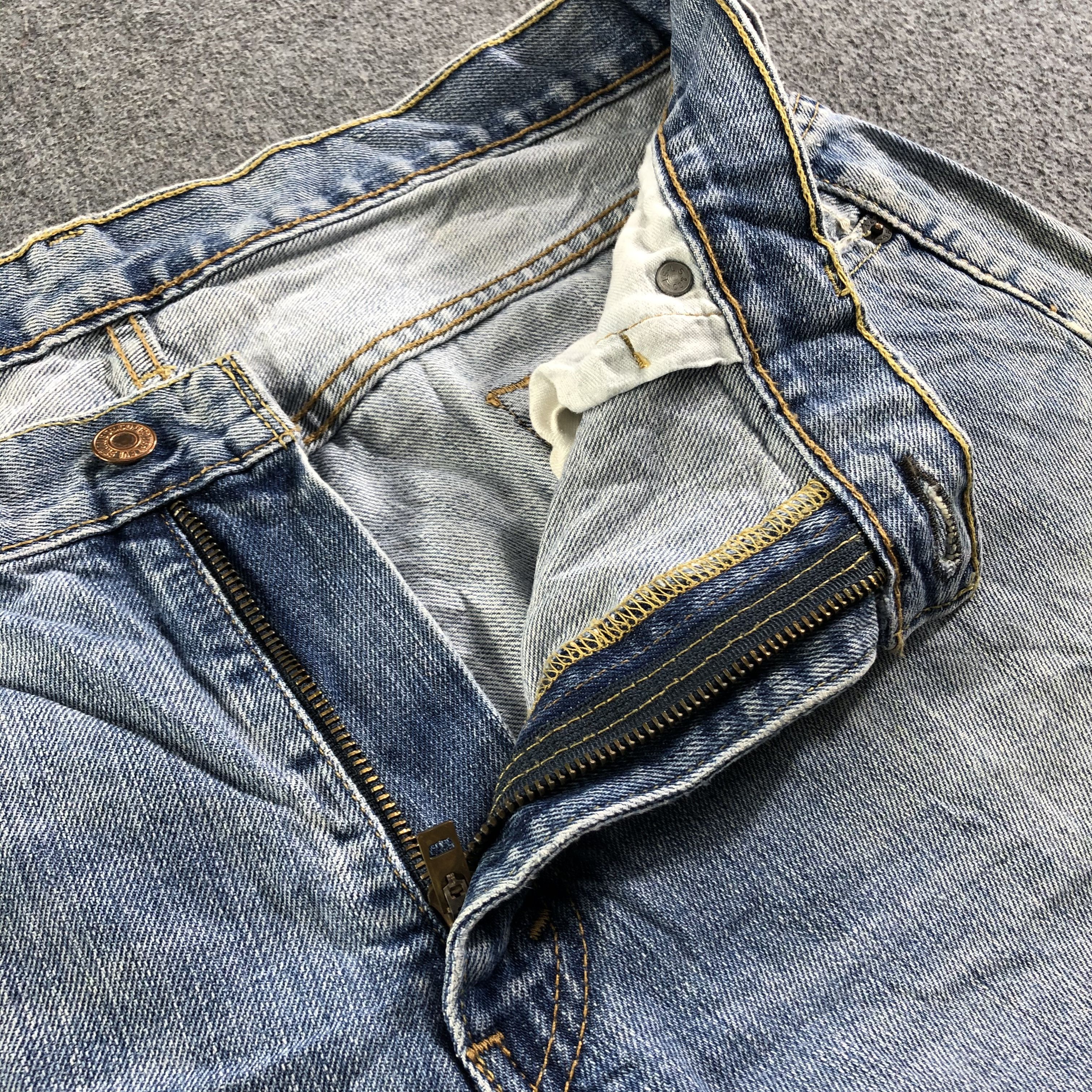 Levi's Vintage Blue Wash Levis 569 Jeans-J3308 Size US 36 / EU 52 - 8 Thumbnail