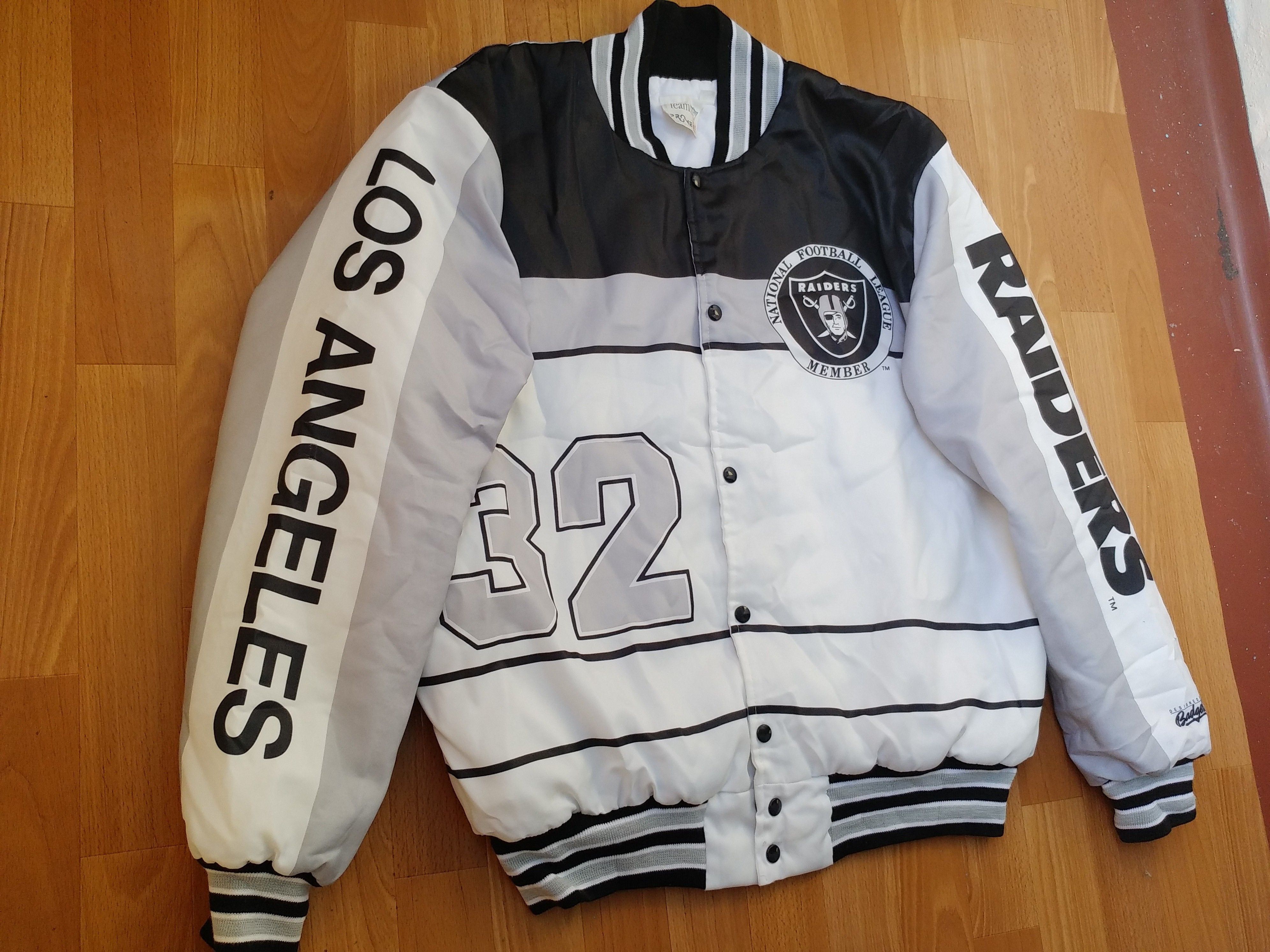 NFL Los Angeles Raiders jacket vintage bomber Oakland Raiders L Size US L / EU 52-54 / 3 - 12 Thumbnail