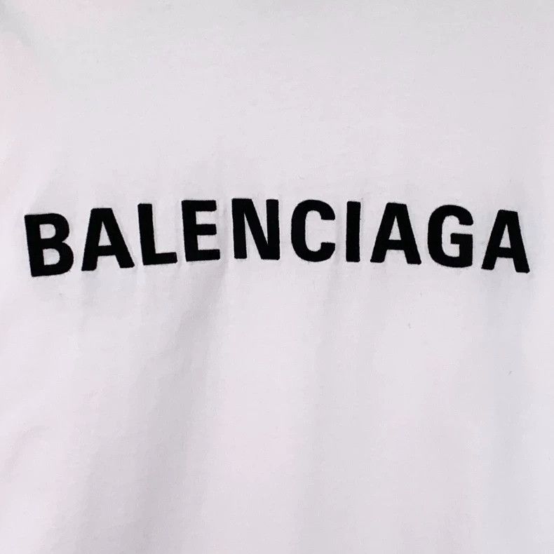 Balenciaga Balenciaga White logo monogrammed embroidered cotton crew Size US M / EU 48-50 / 2 - 5 Thumbnail
