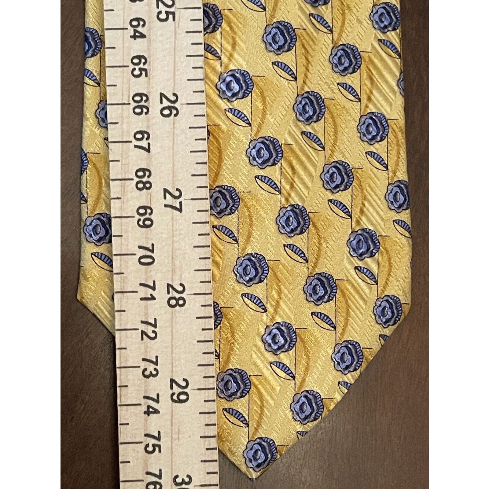 Jos. A. Bank Jos. A. Bank Gold Blue 100% Silk Made In Italy Size ONE SIZE - 5 Thumbnail