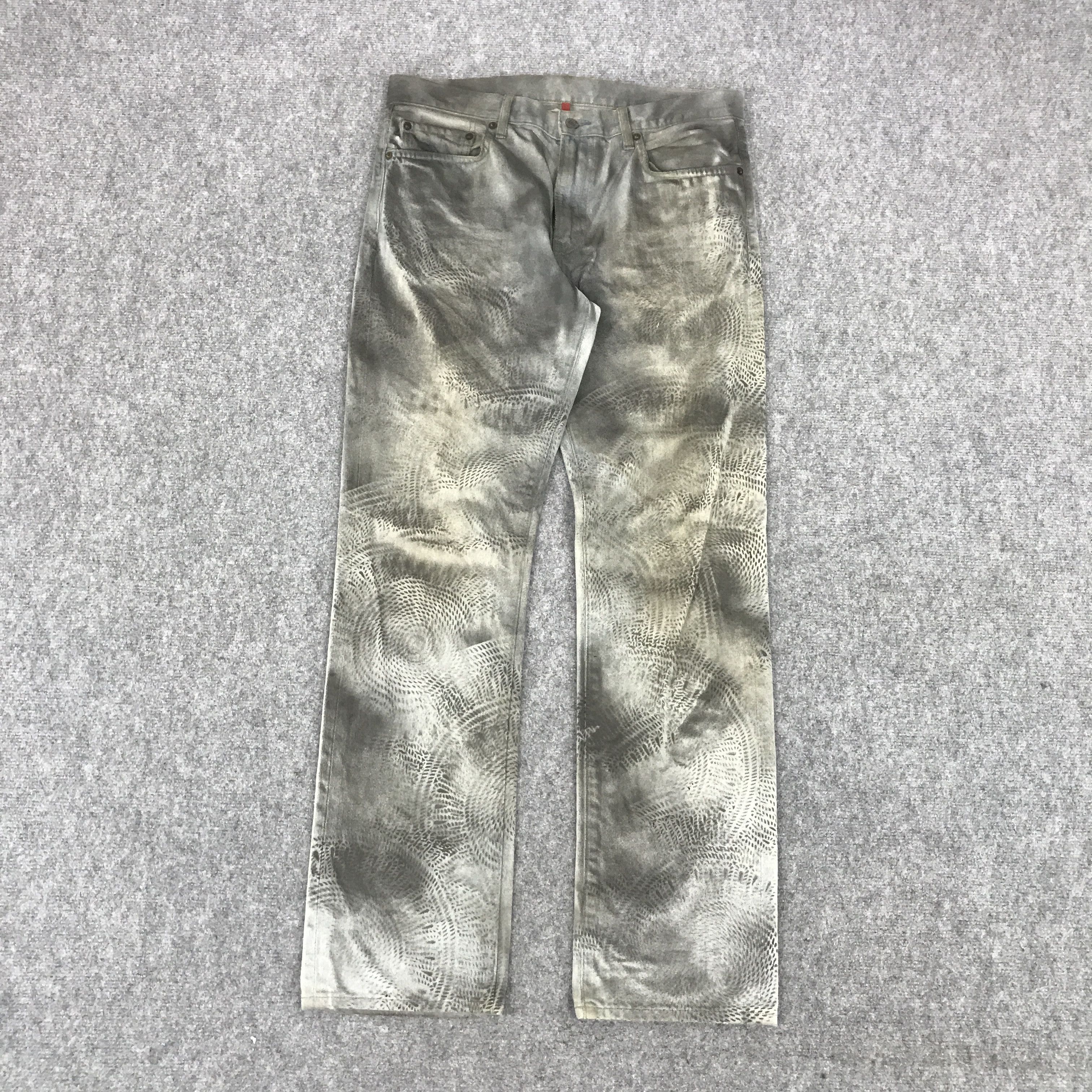 Japanese Brand × Jun Takahashi × Uniqlo JAPAN UNIQLO BLACK SPARY DENIM JEANS Size US 33 - 1 Thumbnail