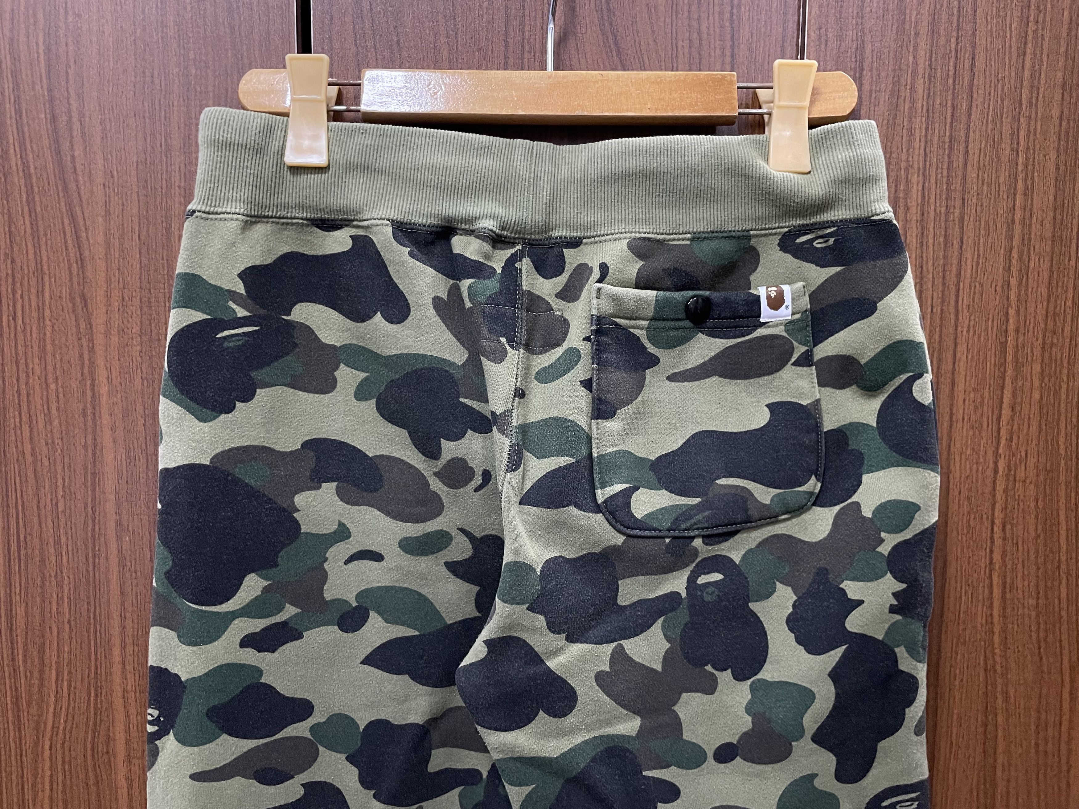 Bape × Champion Bape x Champion Jogger Pants 1st Camo Size US 31 - 8 Thumbnail