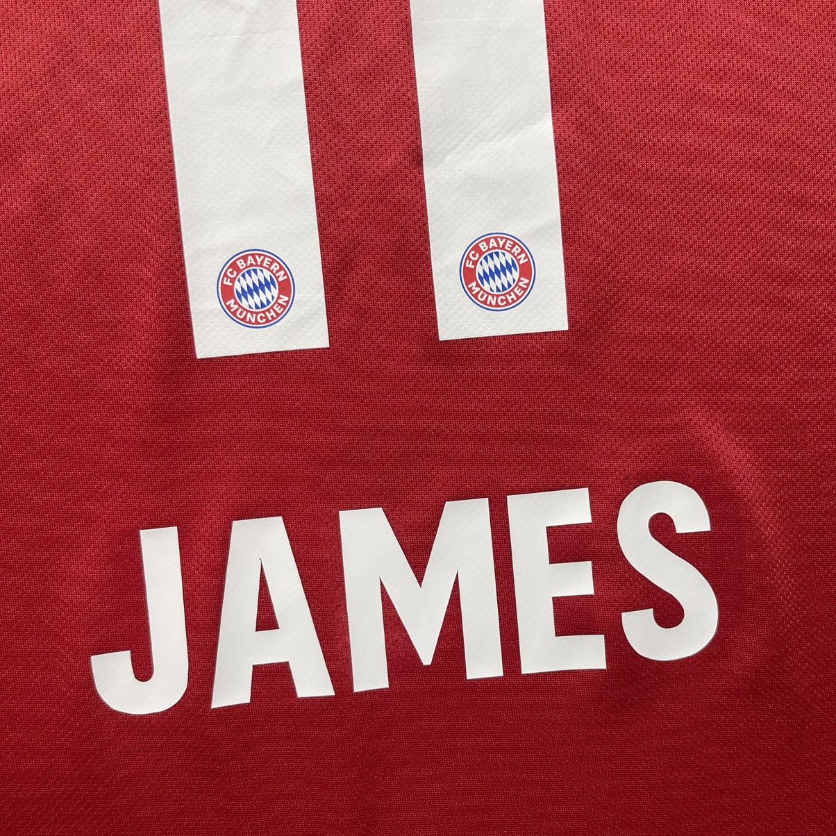 Adidas BAYERN ADIDAS 2019/2020 FOOTBALL HOME JERSEY #11 JAMES Size US S / EU 44-46 / 1 - 9 Thumbnail