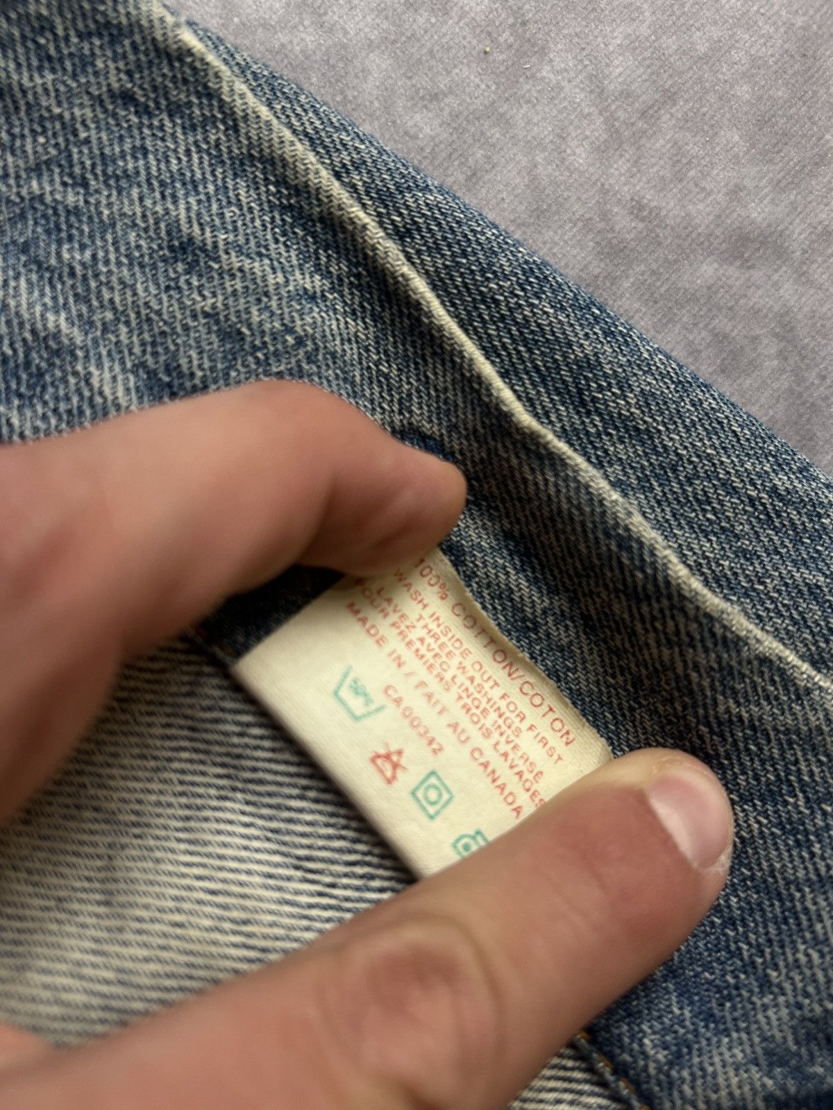 Levi's Vintage Clothing Vintage Levis Distressed Jacket Blue Jeans S/M Size Size US S / EU 44-46 / 1 - 5 Thumbnail