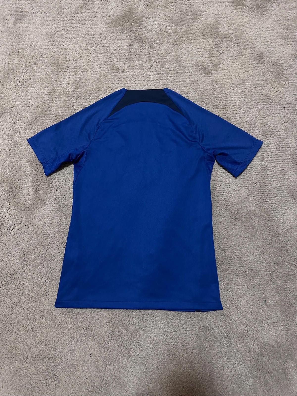 Nike CHELSEA LONDON 2022 2023 TRAINING JERSEY SHIRT TRIVAGO NIKE Size US S / EU 44-46 / 1 - 7 Thumbnail