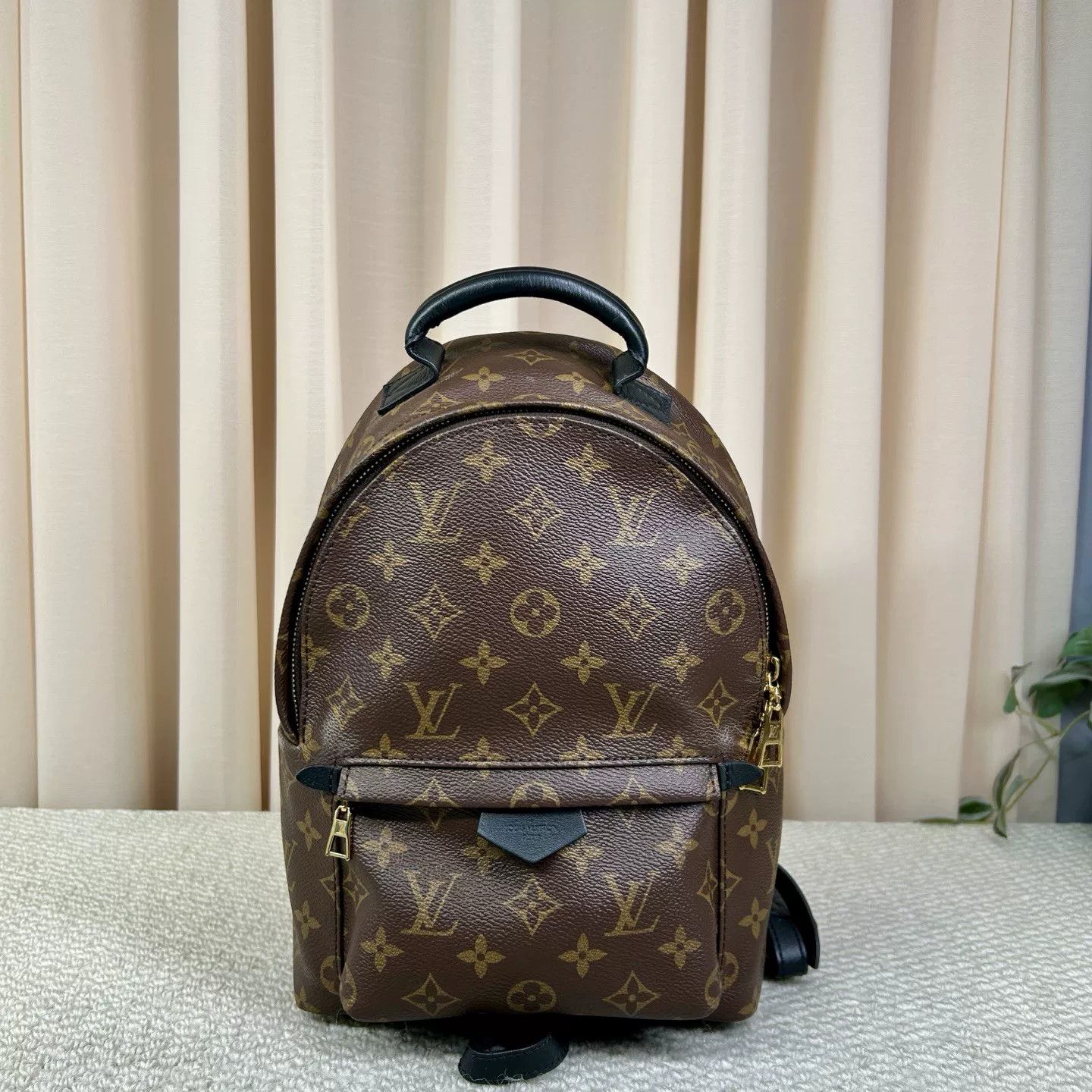 Louis Vuitton Pre-loved Bag Very good condition Size ONE SIZE - 1 Thumbnail