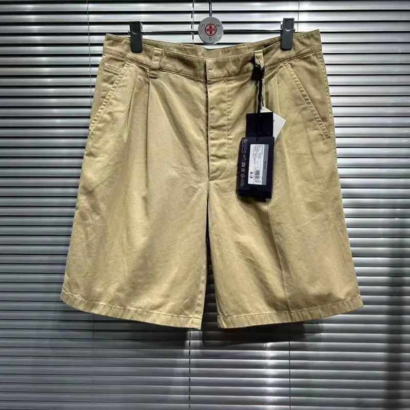 Prada Prada Khaki Cotton Casual Shorts for Summer Size US 32 / EU 48 - 1 Thumbnail